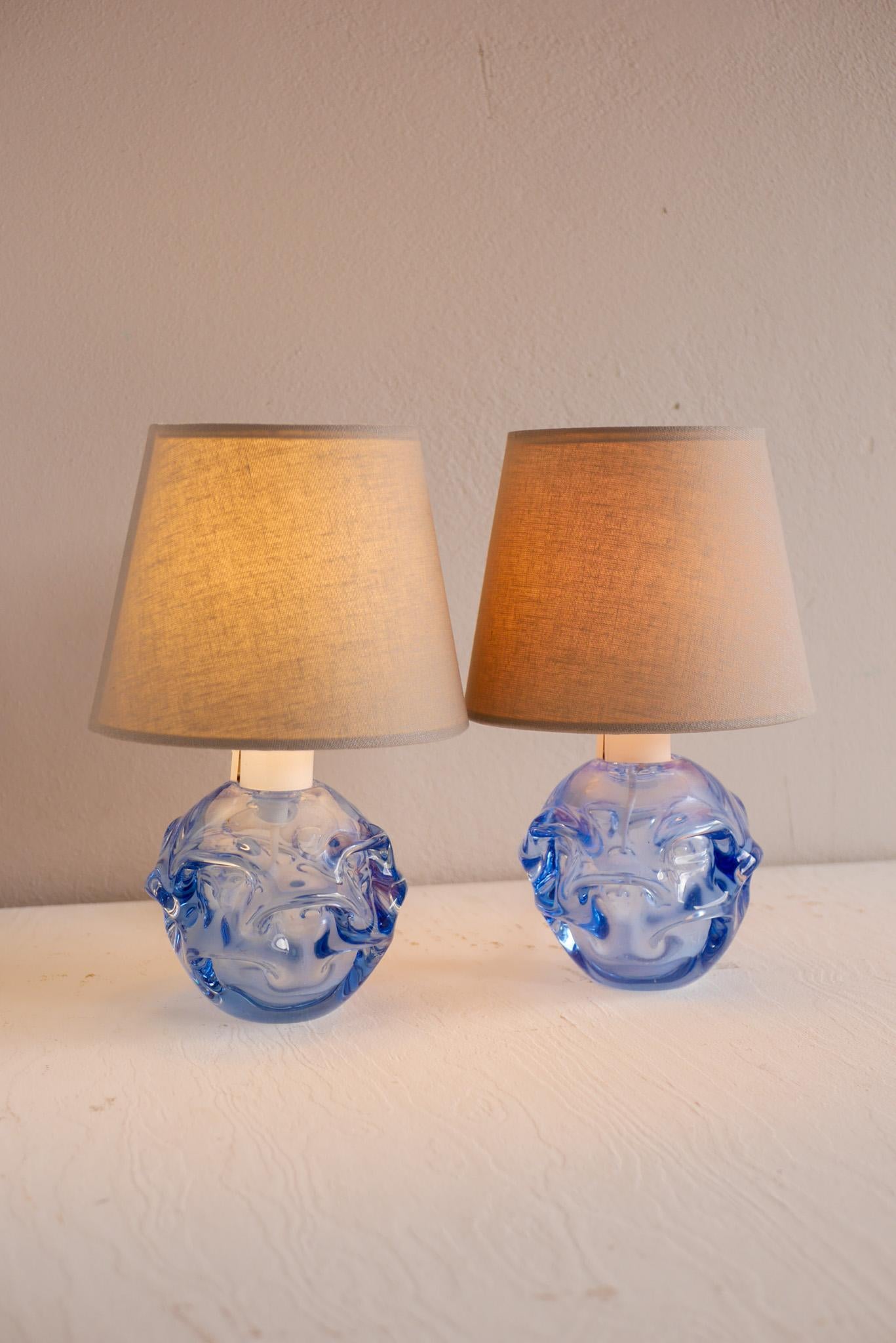 A pair of Fantastic Blue Glass Lamps by Börne Augustsson for Åseda, Sweden For Sale 4