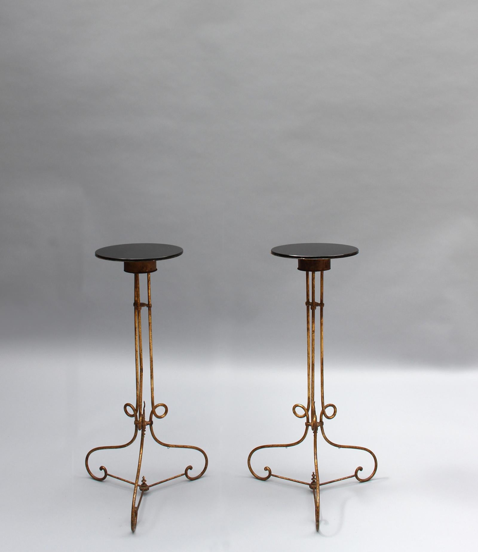Art Deco Pair of Fine French 1940s Wrought Iron and Black Opaline Pedestal Stands For Sale