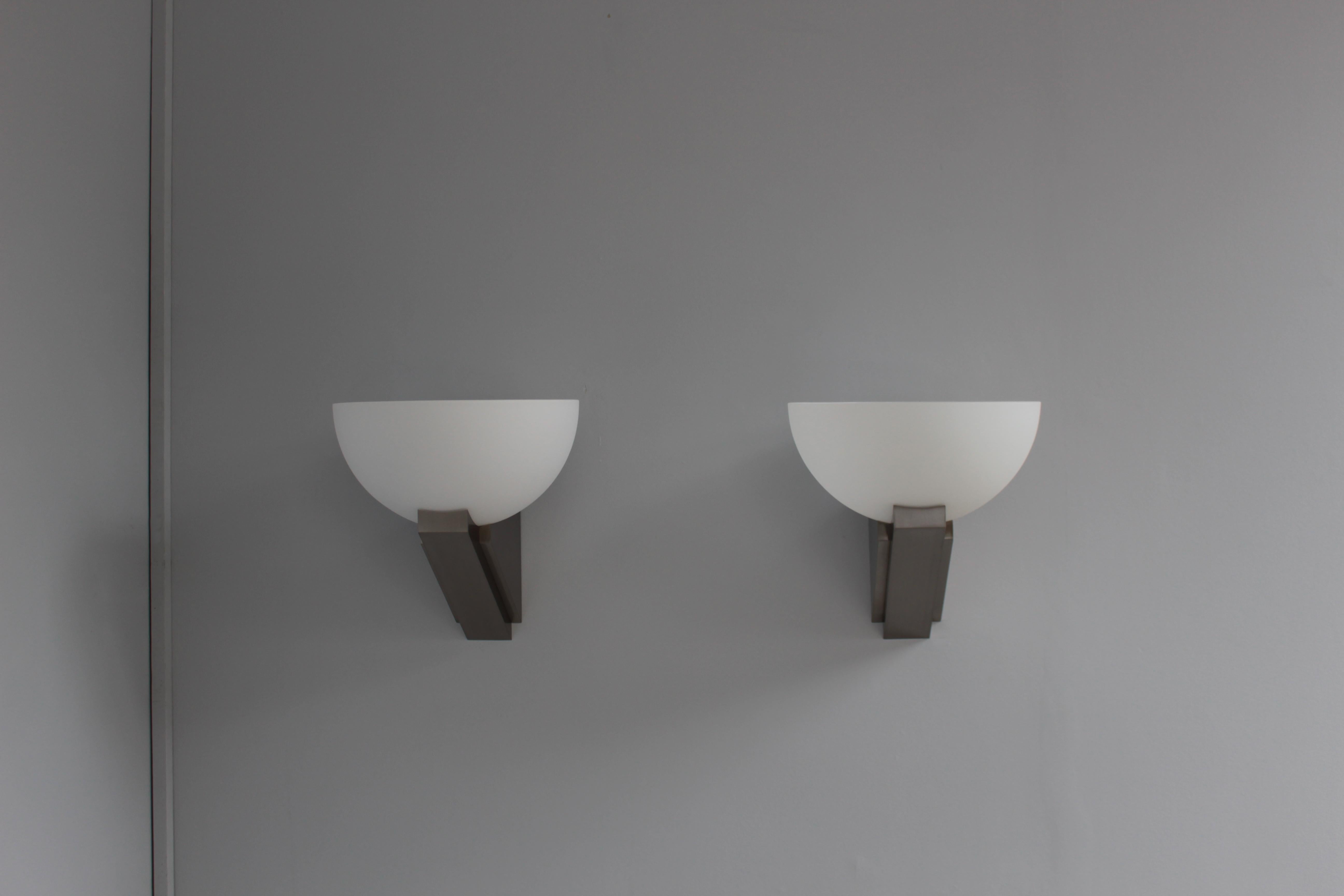 A pair of Fine French Art Deco Brushed Nickel and Glass Sconces by Jean Perzel For Sale 6