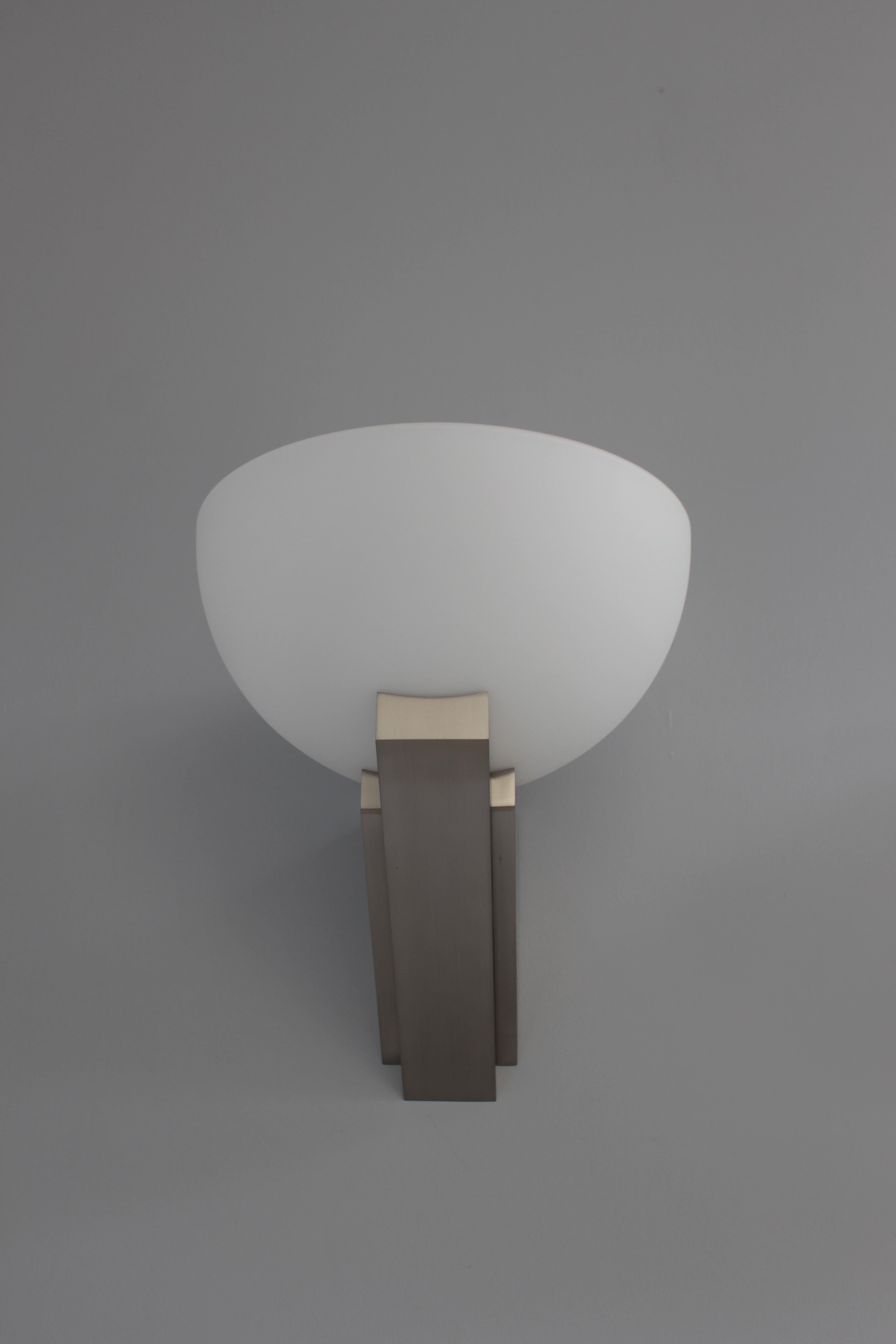 A pair of Fine French Art Deco Brushed Nickel and Glass Sconces by Jean Perzel For Sale 2