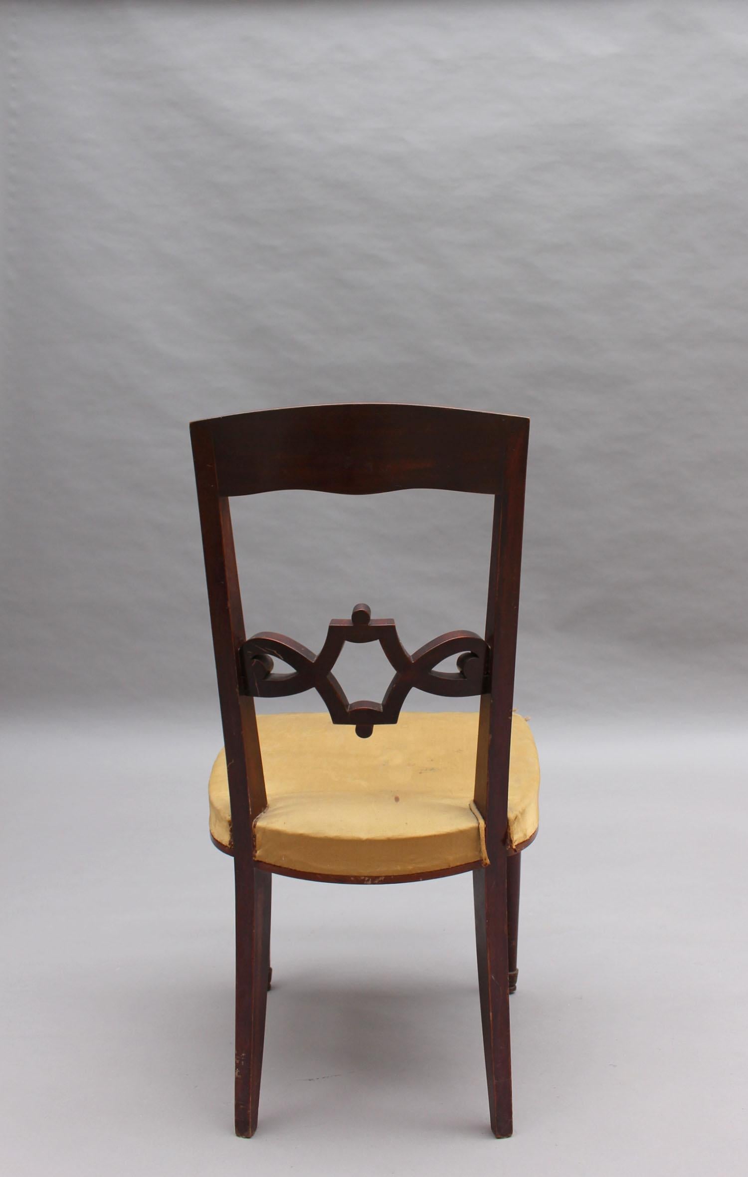 Paar feine französische Art-Déco-Mahagoni-Stühle von Jules Leleu im Angebot 5