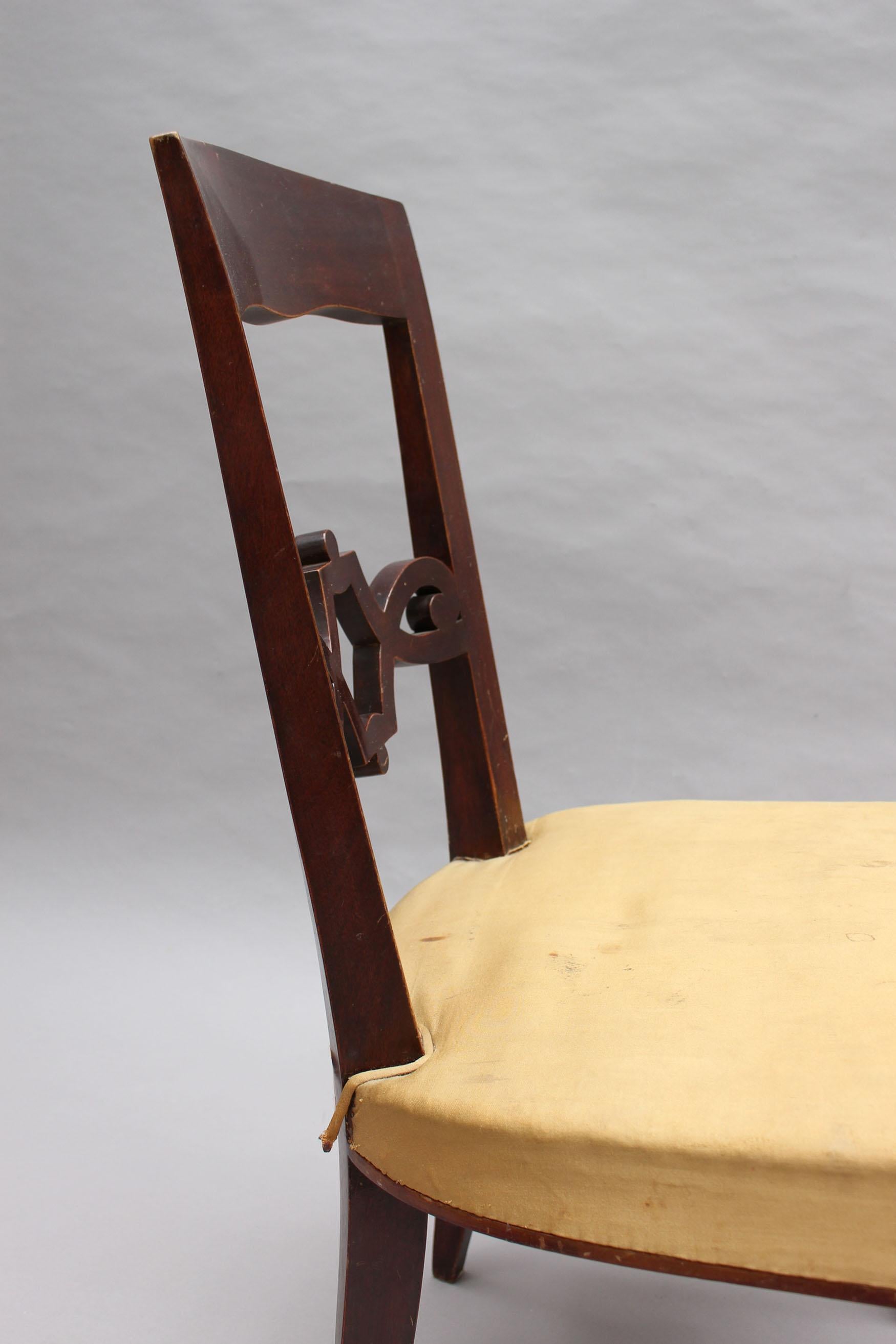 Paar feine französische Art-Déco-Mahagoni-Stühle von Jules Leleu im Angebot 8