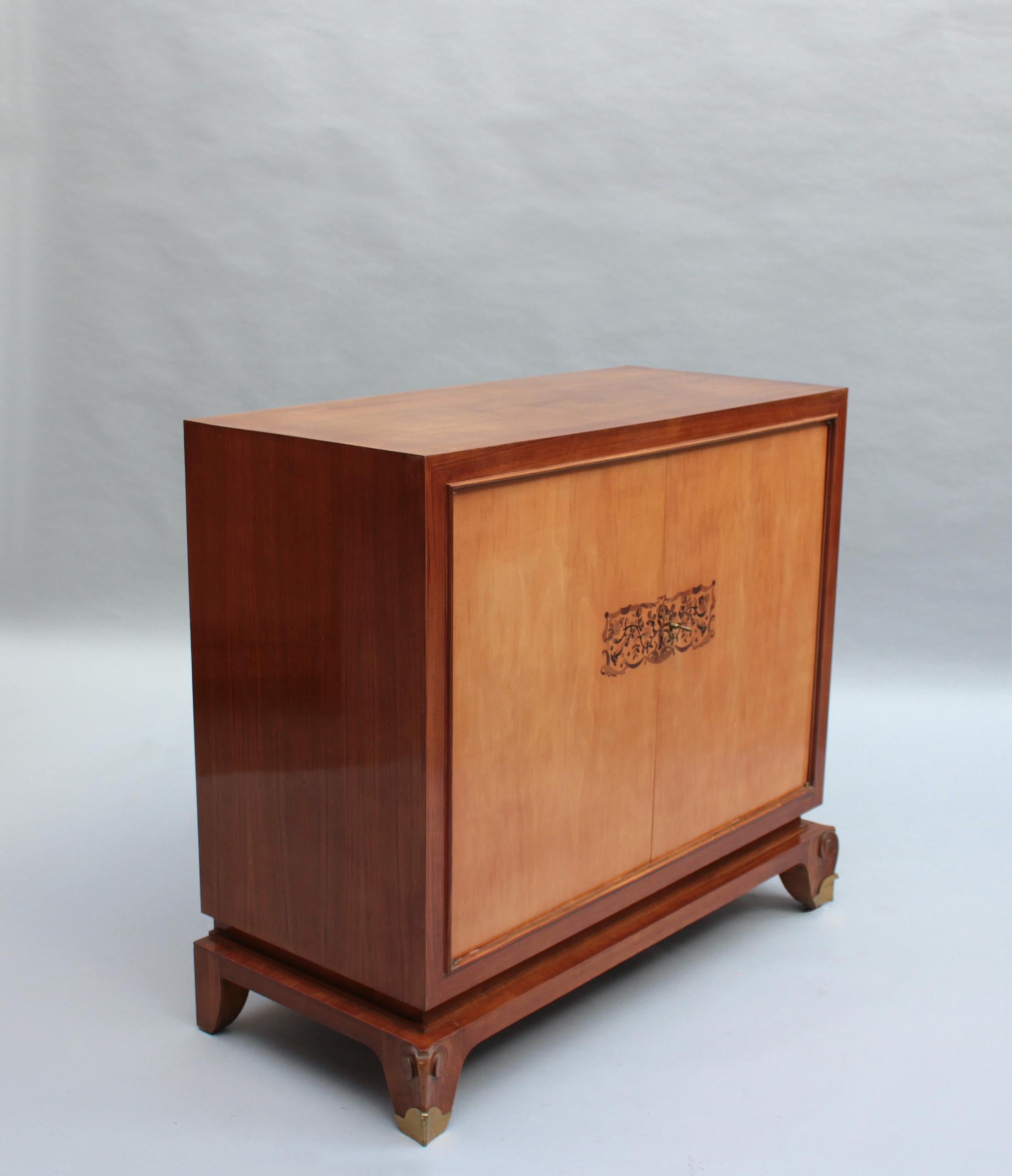 Paire de meubles de rangement/commodes Art Déco français en bois de rose par Jean Pascaud en vente 7