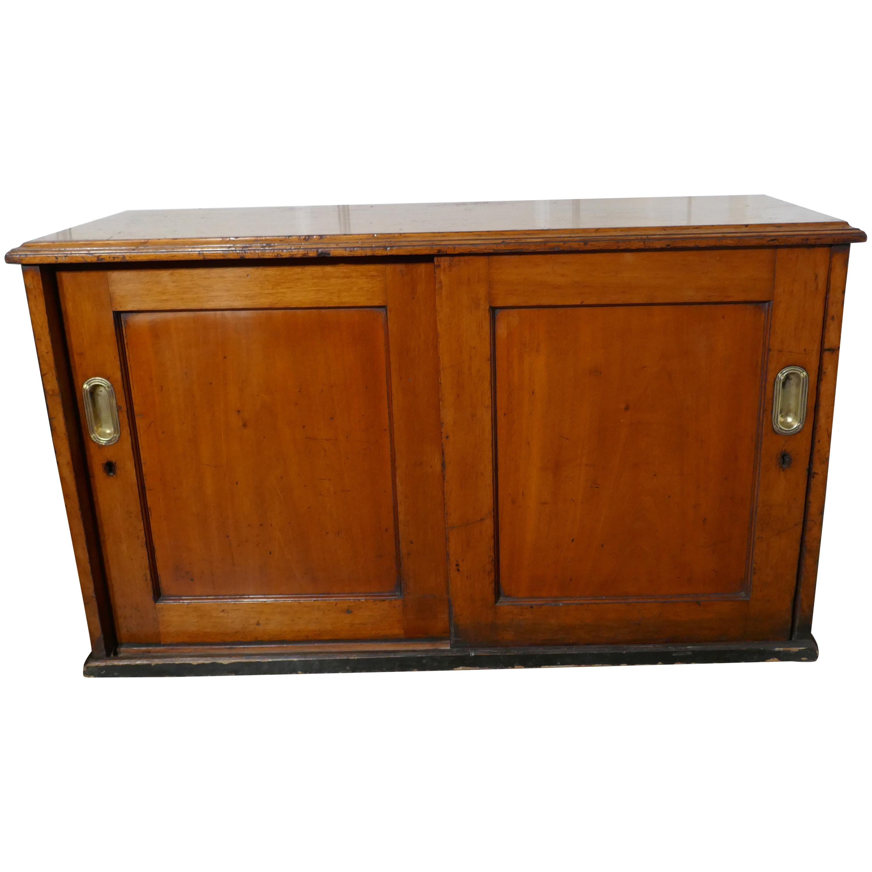 Victorian 272 For Sale at 1stdibs