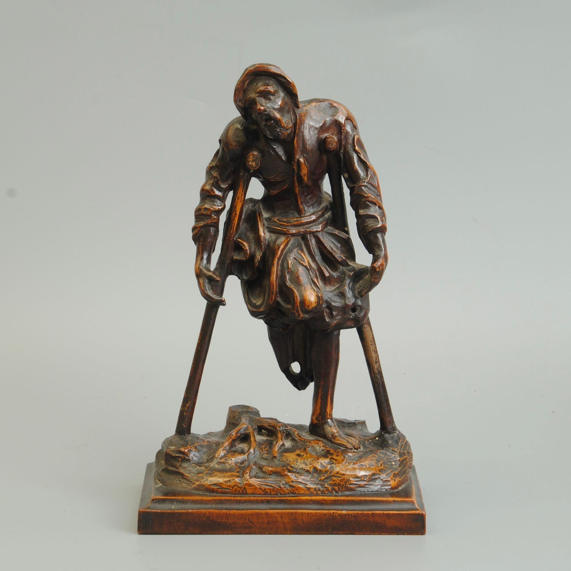 German A PAIR OF FINELY CARVED BOX WOOD Figures Of Beggars For Sale