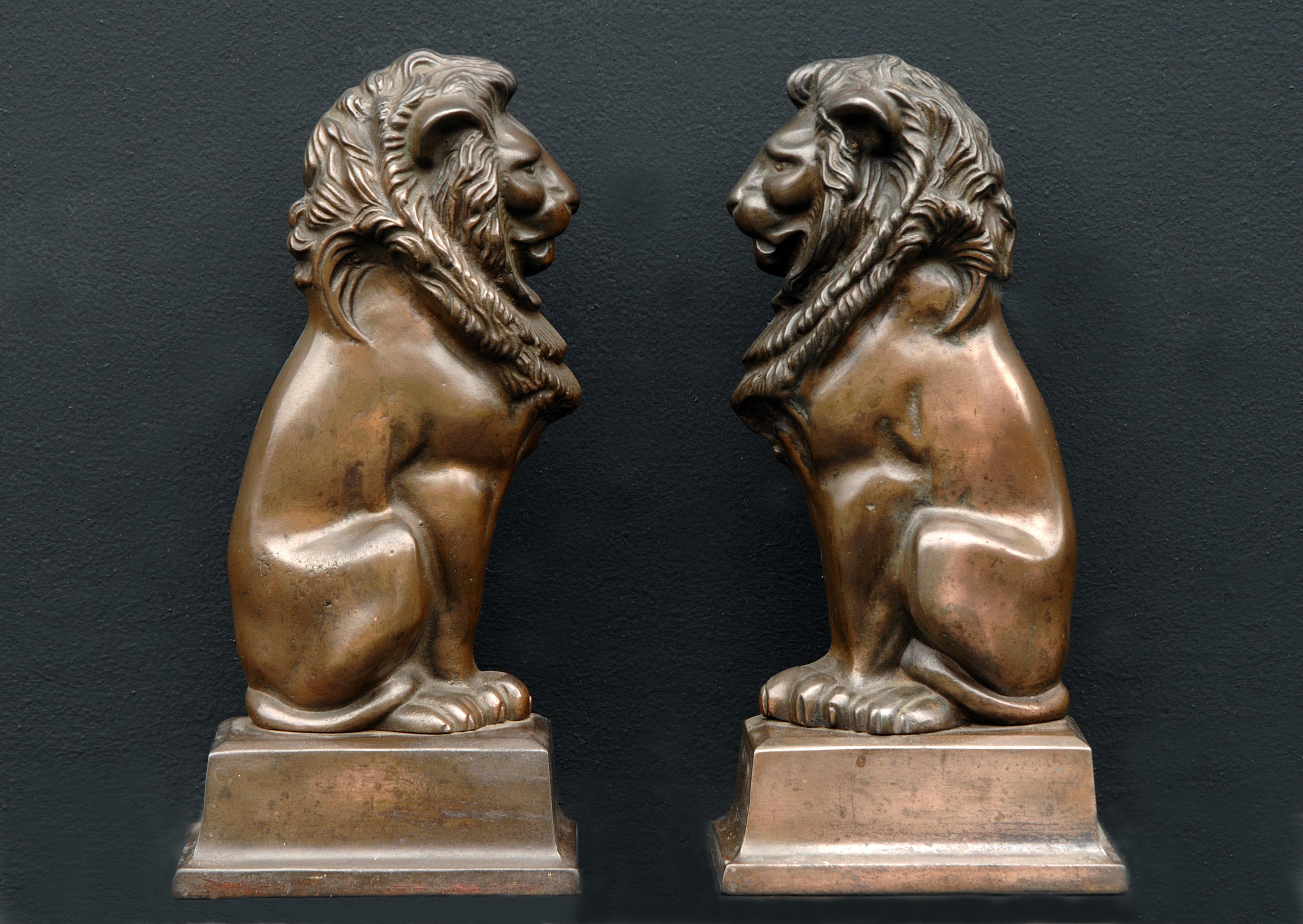 Pair of 19th century Regency style bronzed cast iron firedogs, in of the form of St Stephen?s lions. Currently without any backbars, but these could be added to accept basket.

Measures: Height: 375 mm 14 ¾