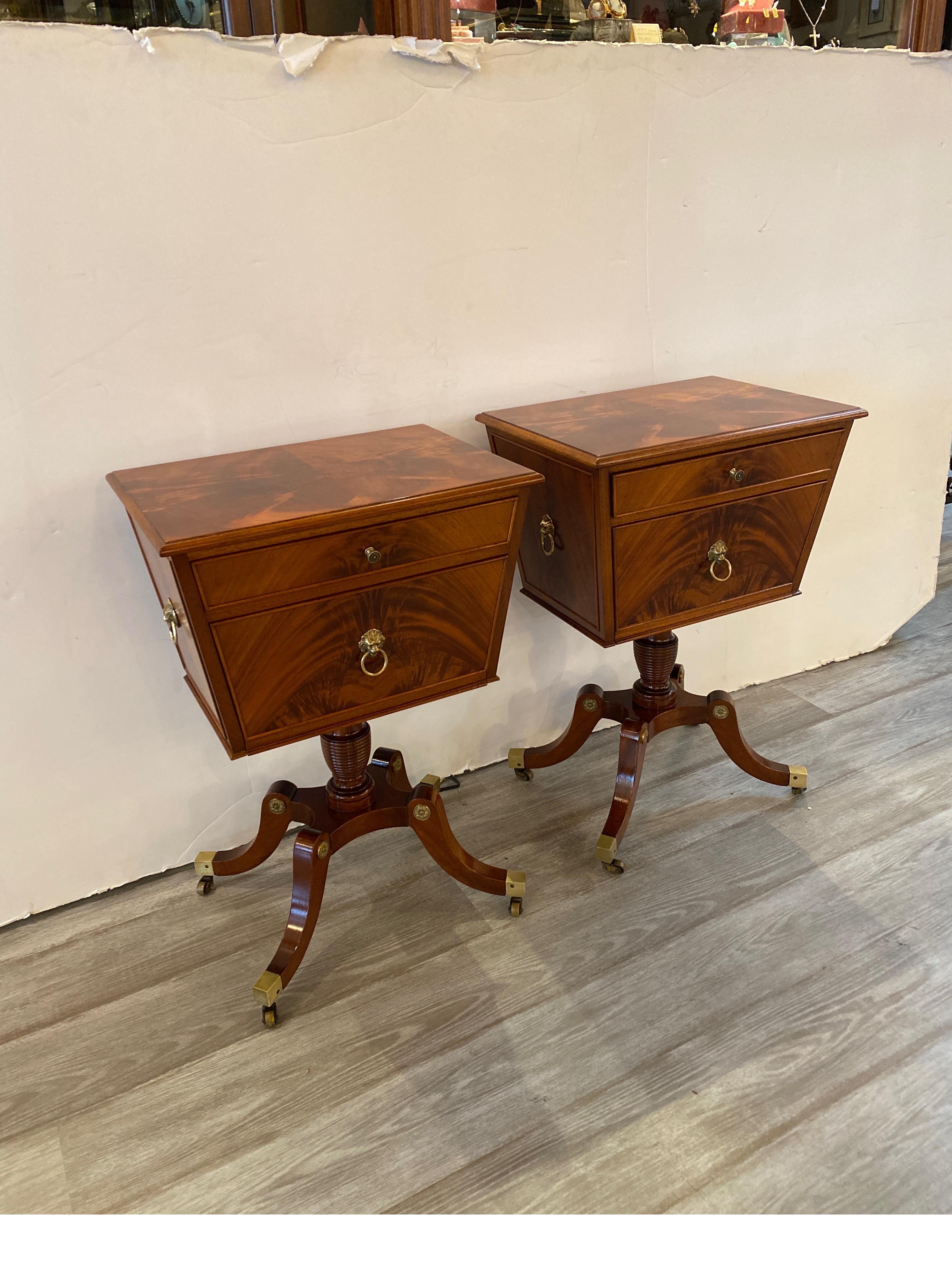 Pair of Flame Mahogany Side Table Cabinets 6