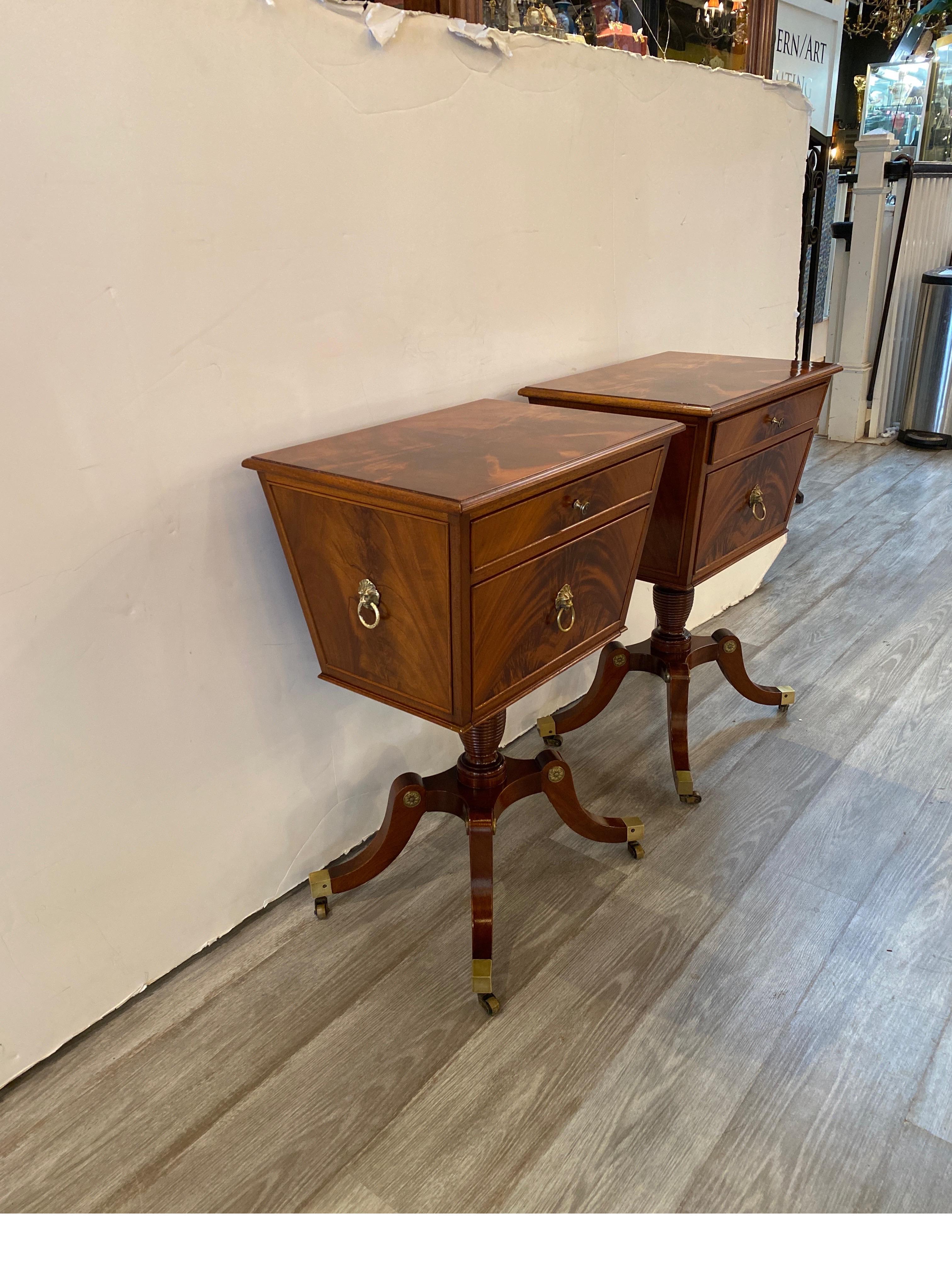 Pair of Flame Mahogany Side Table Cabinets 7