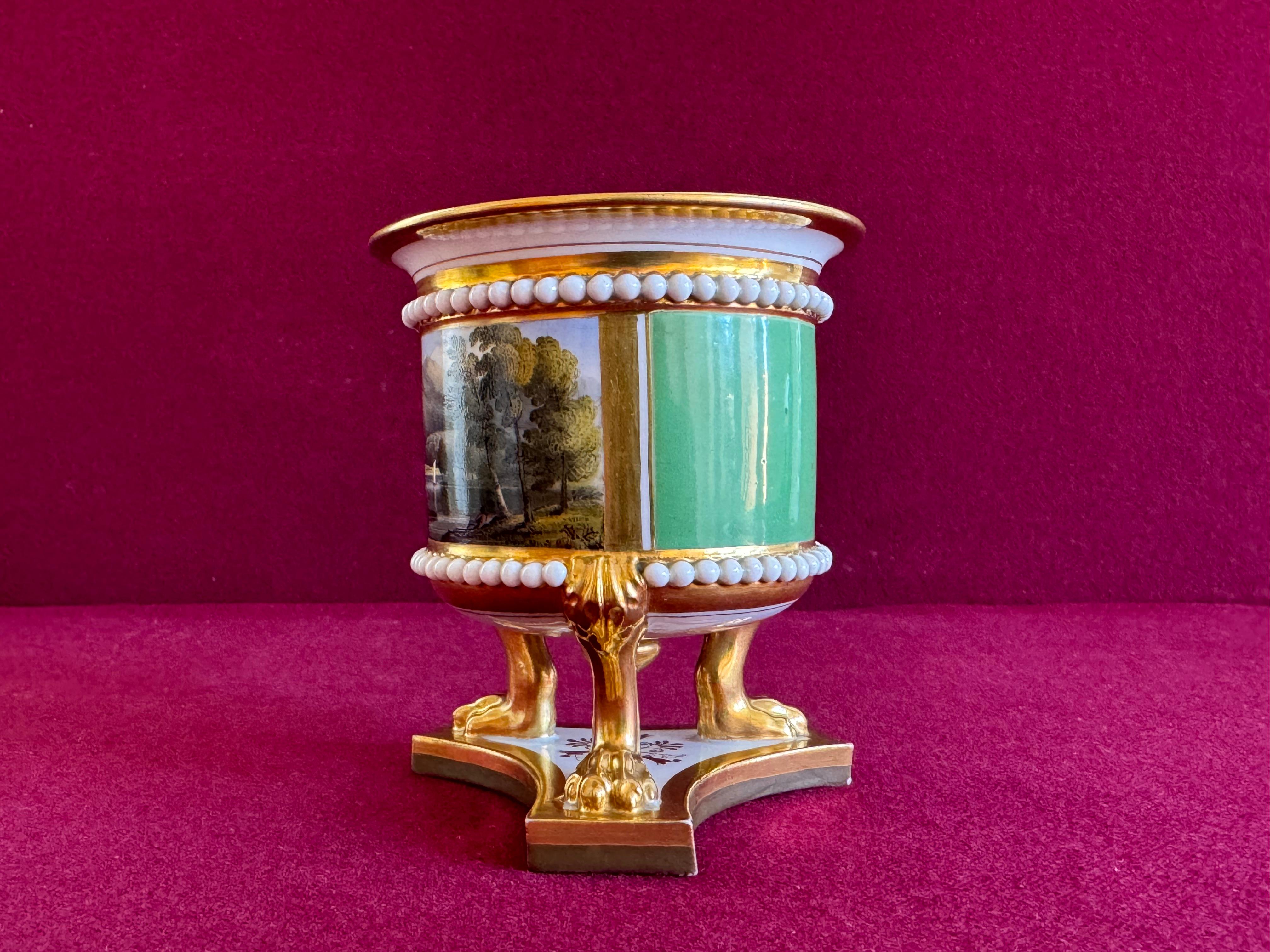 Pareja de jarrones de porcelana de Flight, Barr & Barr Worcester c.1820 en venta 5