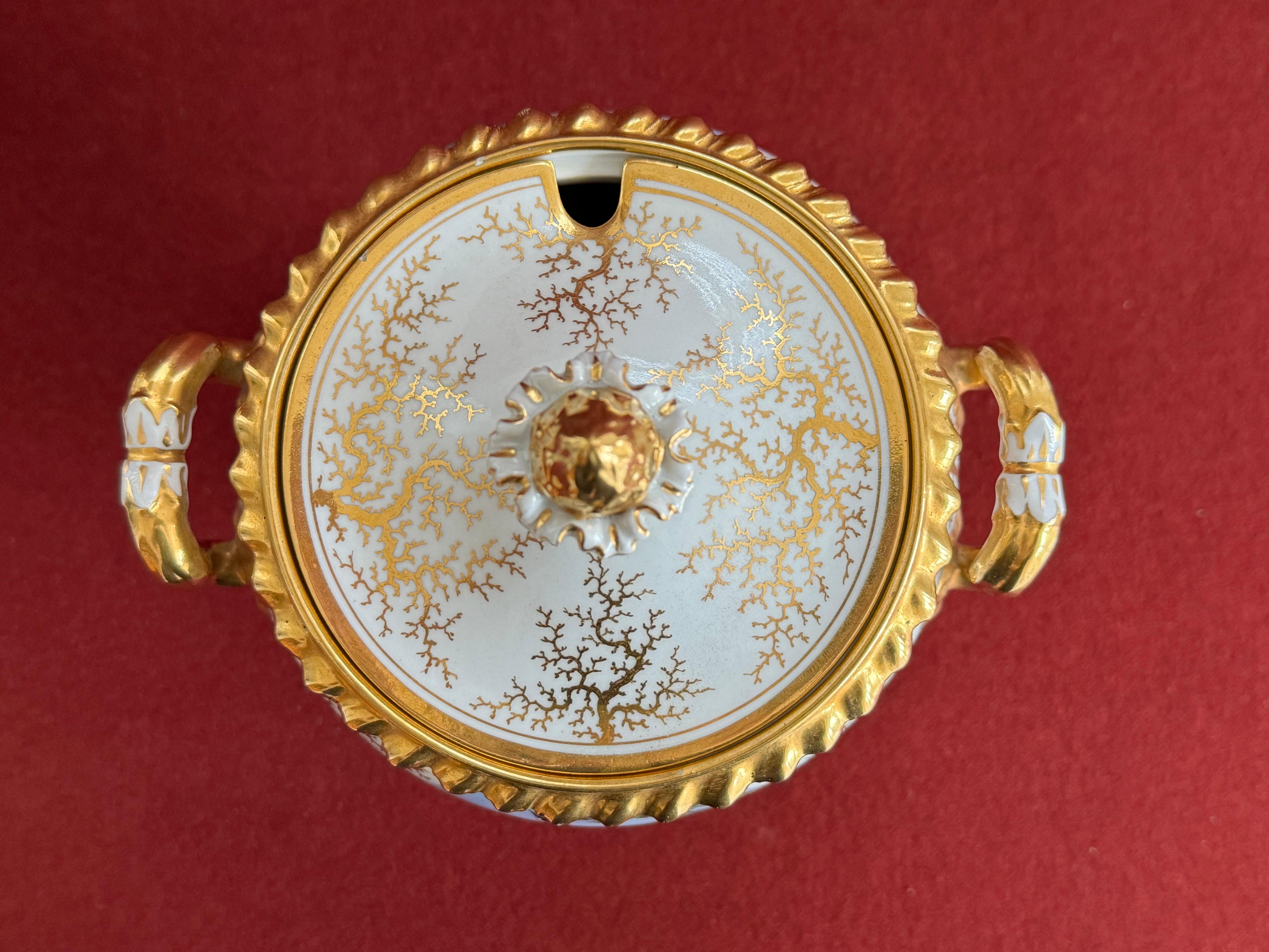 Pareja de soperas de crema de porcelana de Flight, Barr & Barr Worcester c.1820 en venta 1