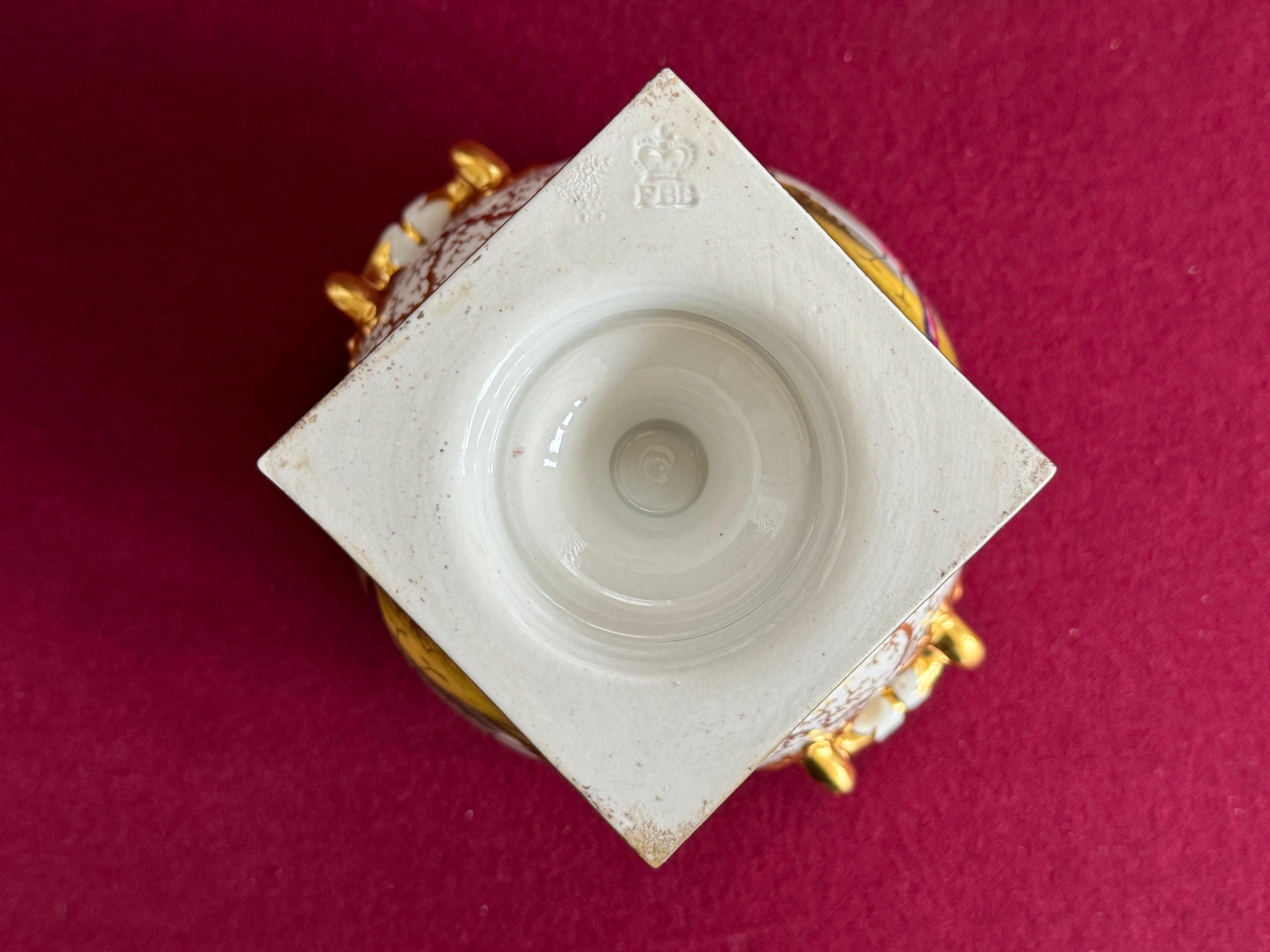 Pareja de soperas de crema de porcelana de Flight, Barr & Barr Worcester c.1820 en venta 2