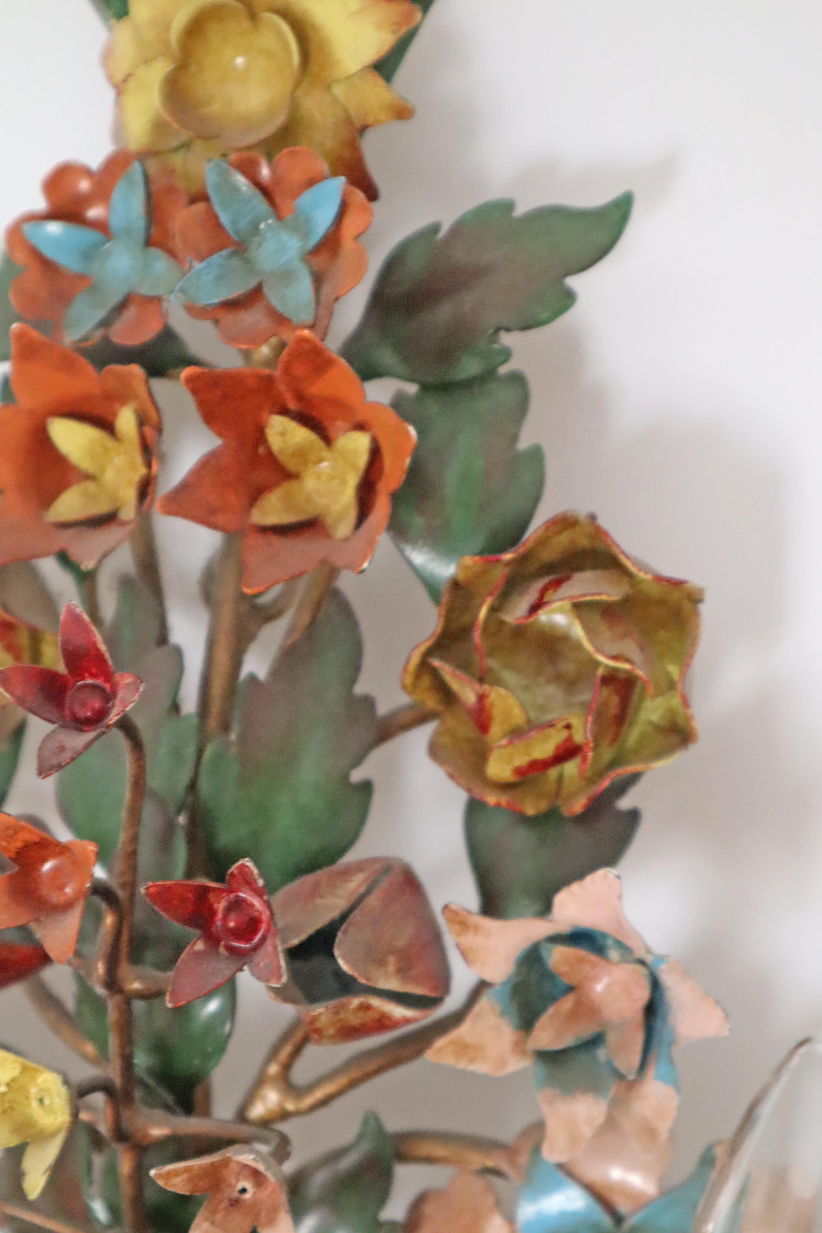 Ein Paar florale, bunte, zweiarmige Wandleuchten, Italien 1970er im Angebot 2