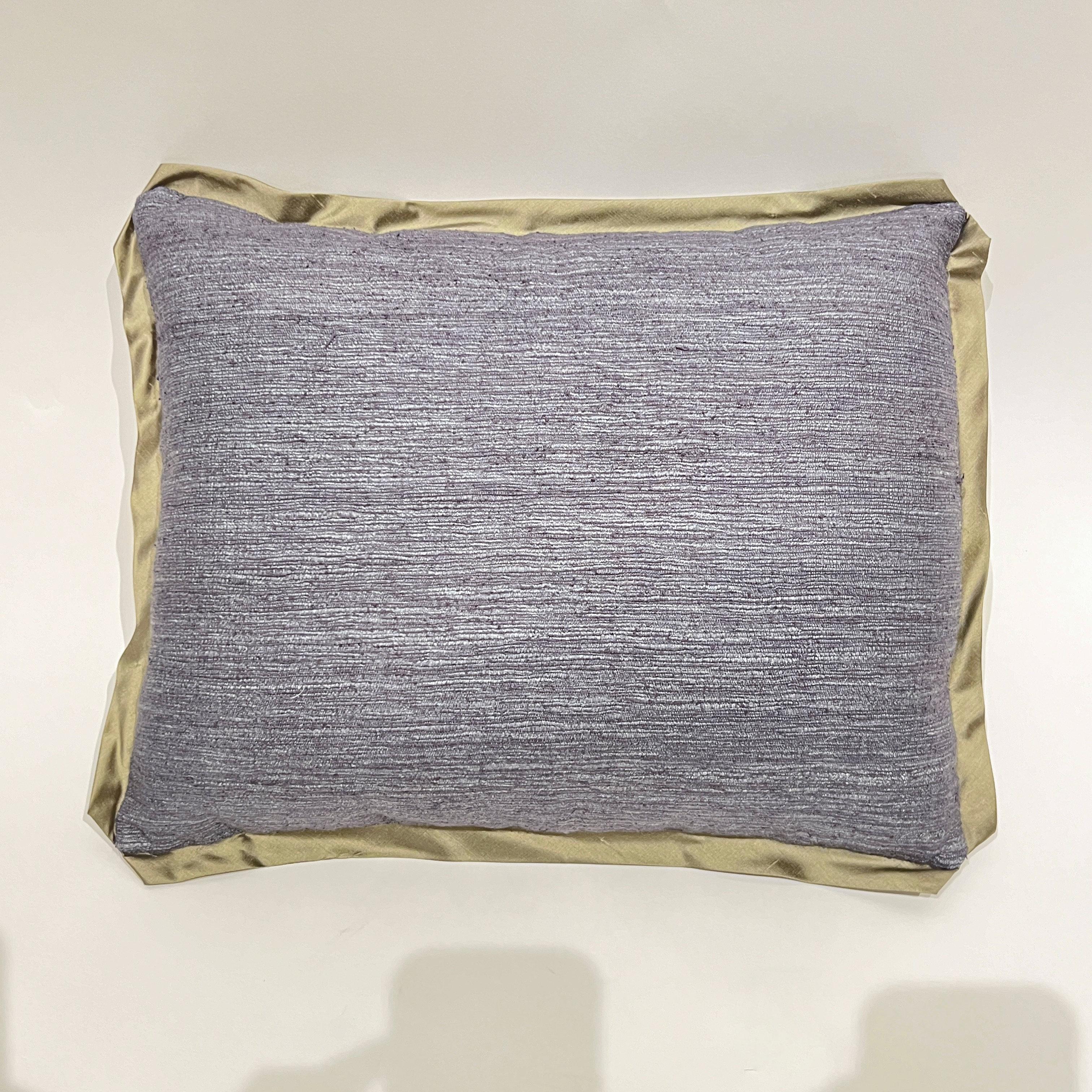 XXIe siècle et contemporain Paire de coussins Fortuny dans le motif Ashanti en vente