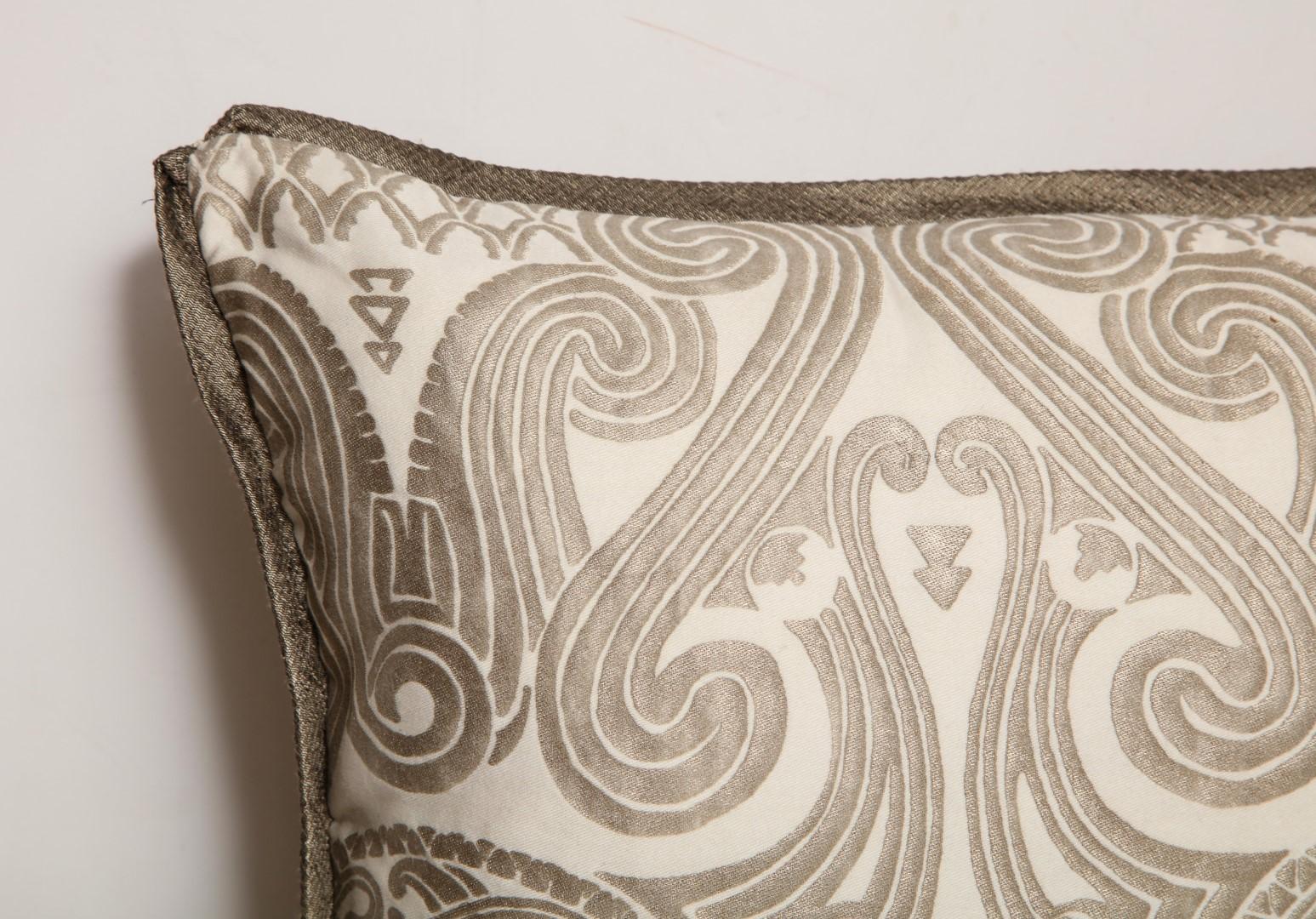 Contemporary Pair of Fortuny Fabric Cushions in the Peruviano Pattern