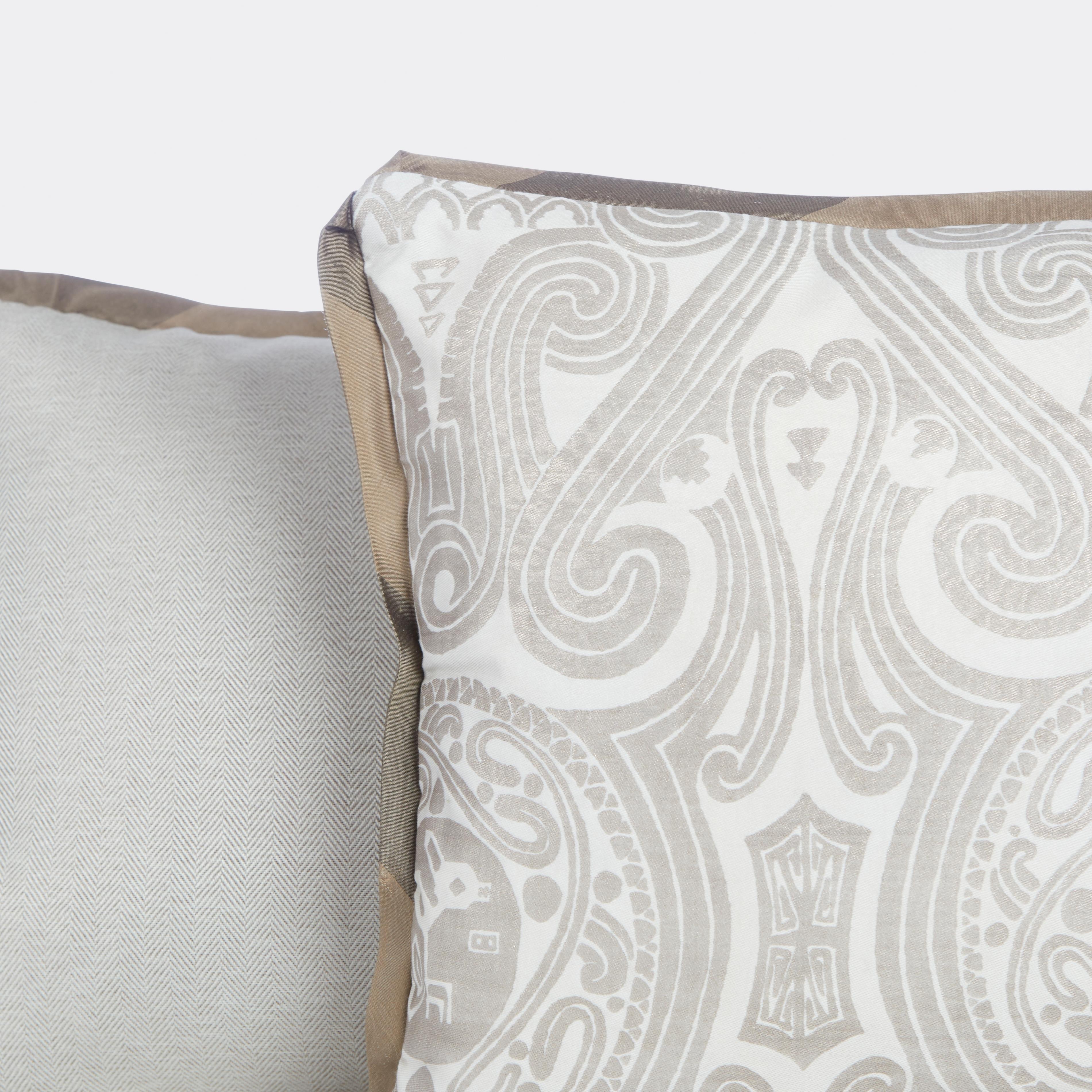 Contemporary Pair of Fortuny Peruviano Lumbar Cushions Ion Silvery Gold on White David Duncan