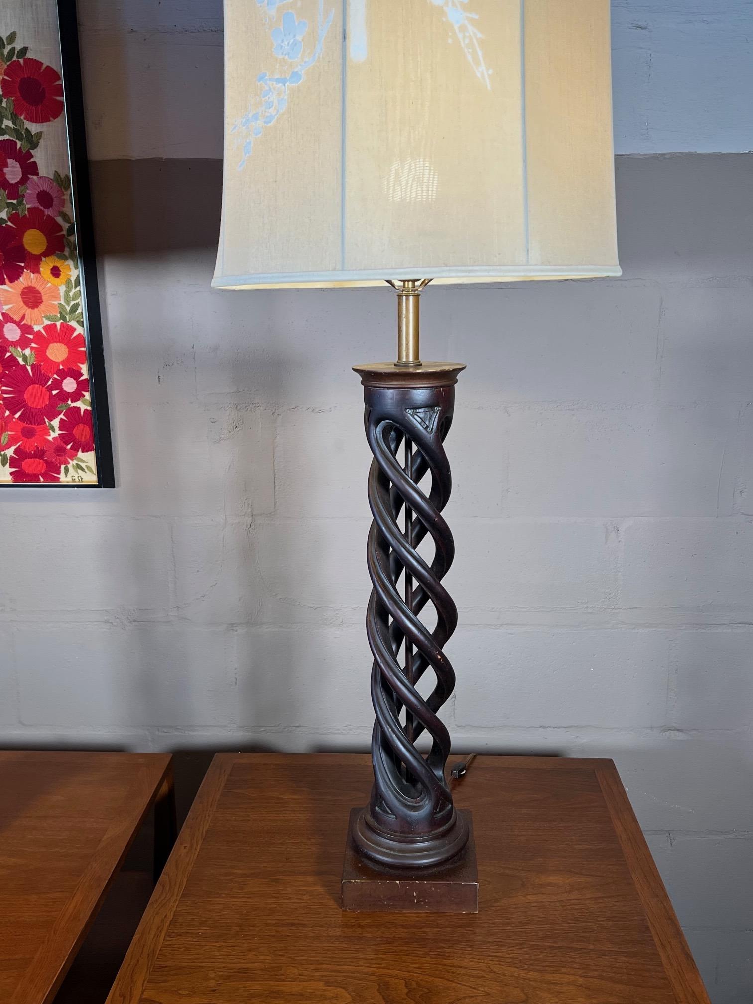 Pair of Frederick Cooper Helix Lamps For Sale 3