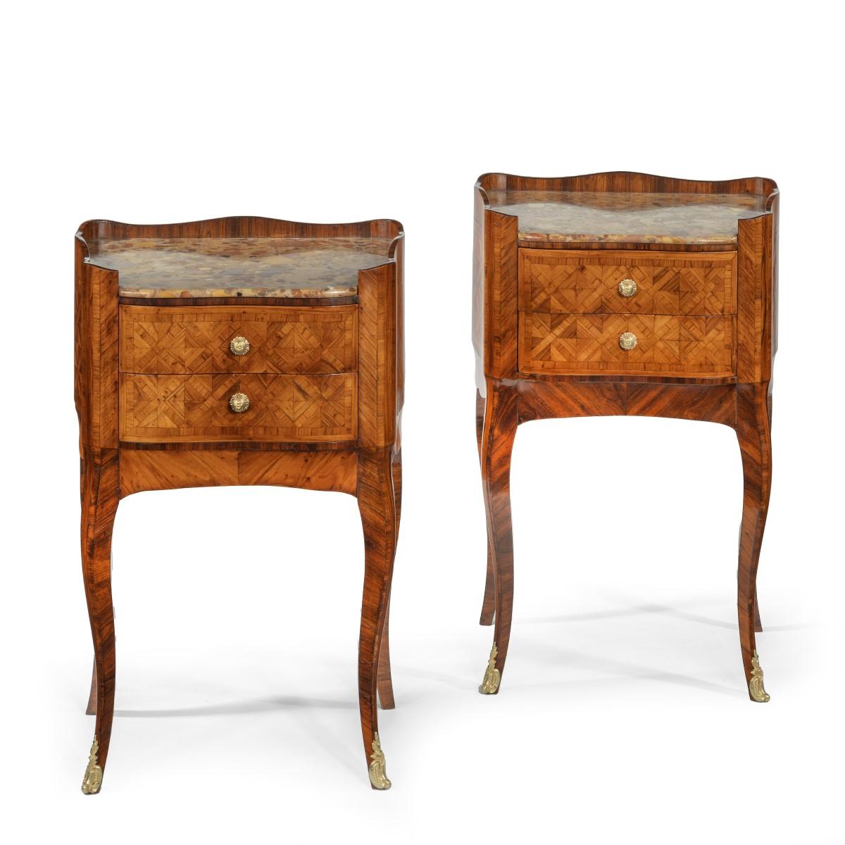 Pair of Freestanding French Kingwood Bedside Cabinets 4