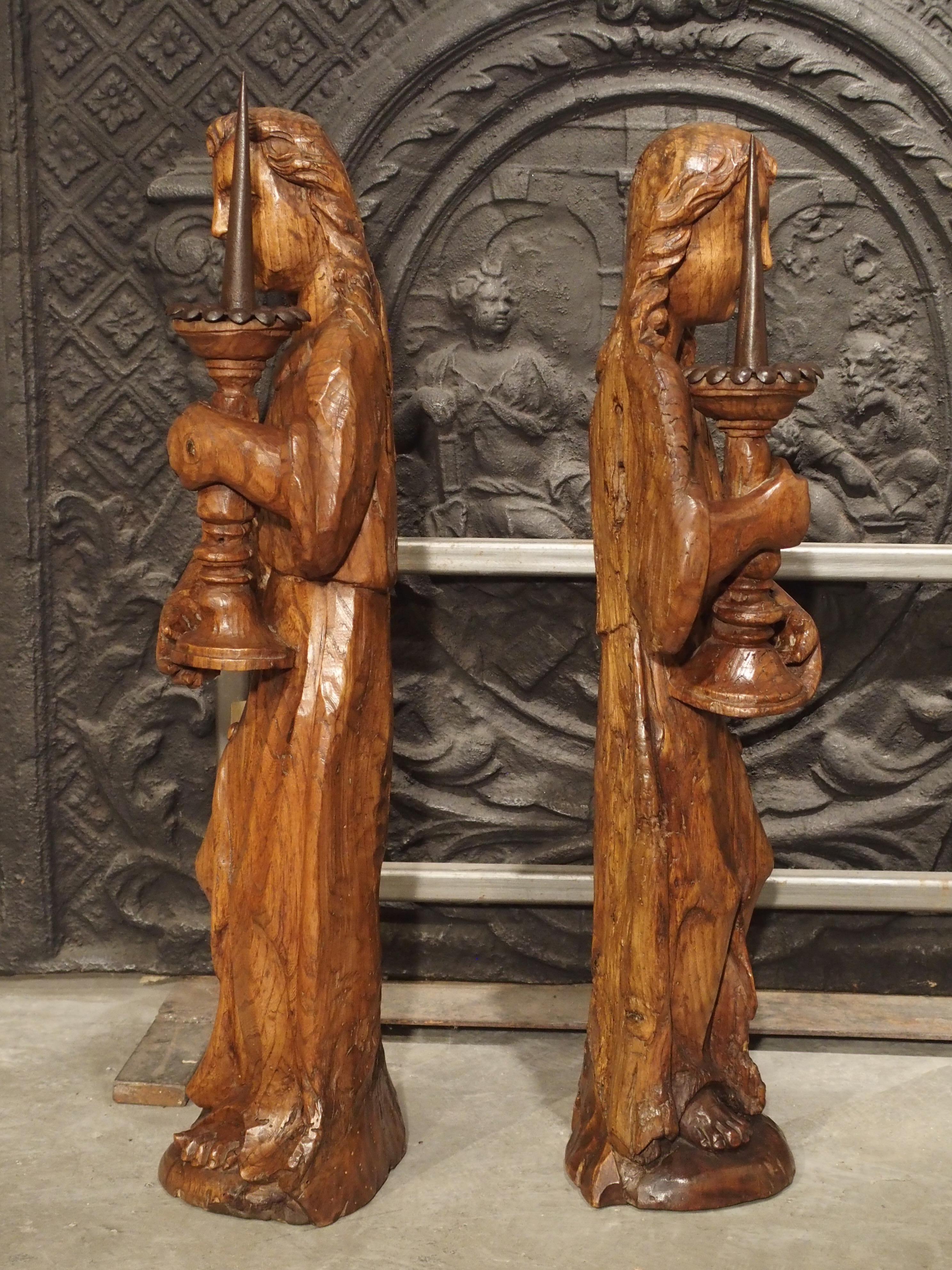Pair of French 17th Century Angel Candle Holders in Carved Elmwood For Sale 8