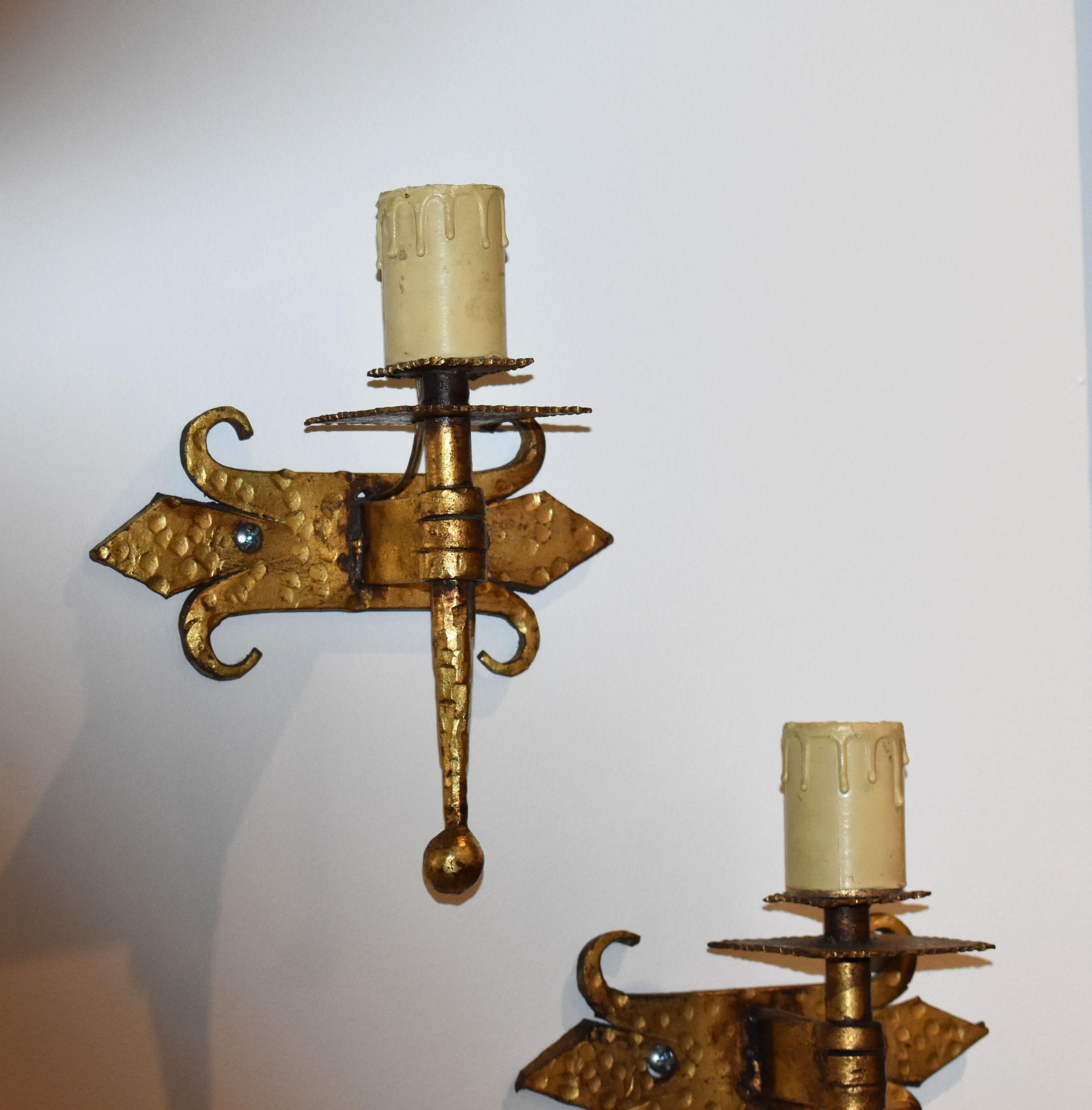 Mid-20th Century Pair of French 1940s Sconces For Sale