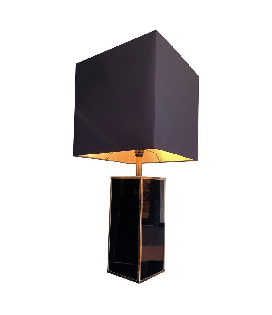 Pair of French 1970s Black Laminated and Gilt Metal Lamps For Sale 1
