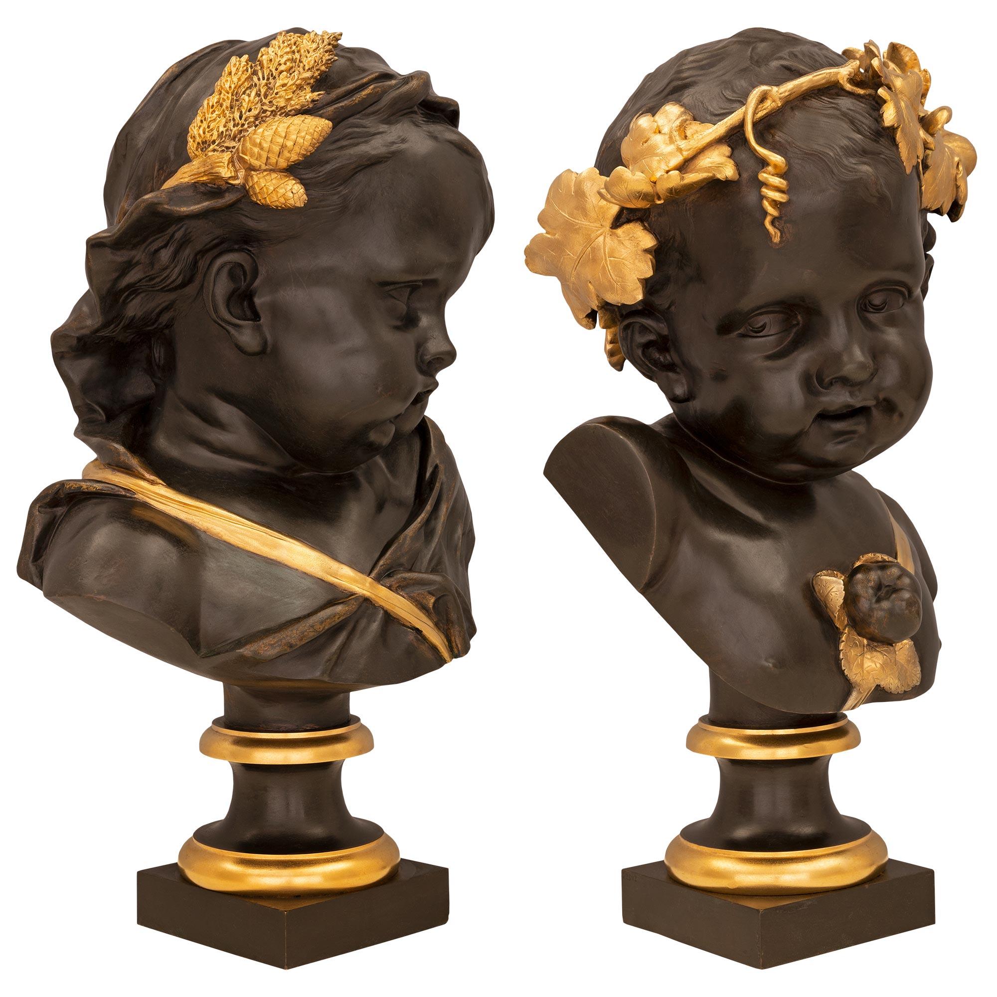 Français Paire de bustes de chérubins de style Louis XVI du 19ème siècle français en bronze et bronze doré en vente
