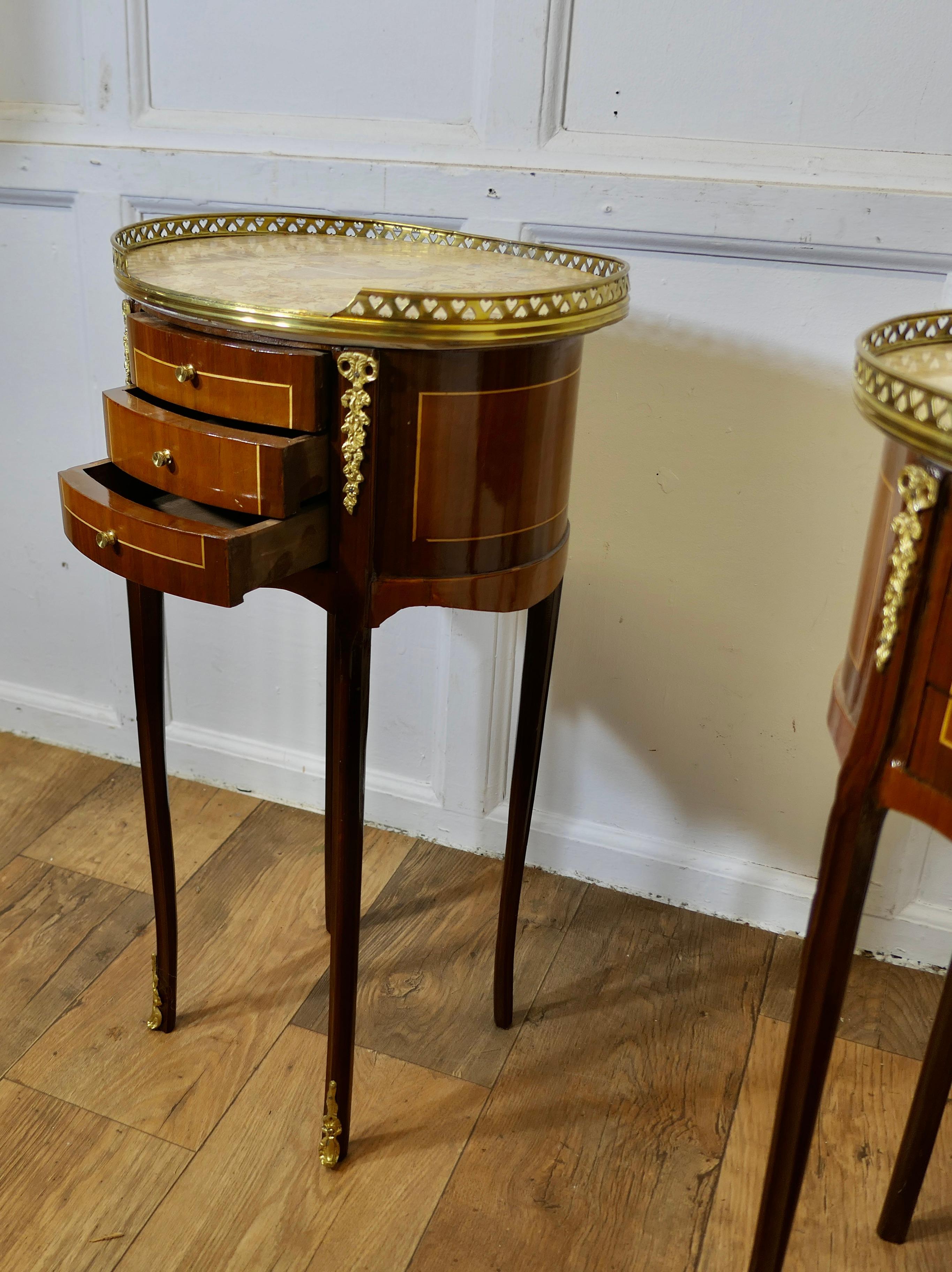 Early 20th Century A Pair of French 19th Century Oval Side Tables or Bedside Cabinets For Sale