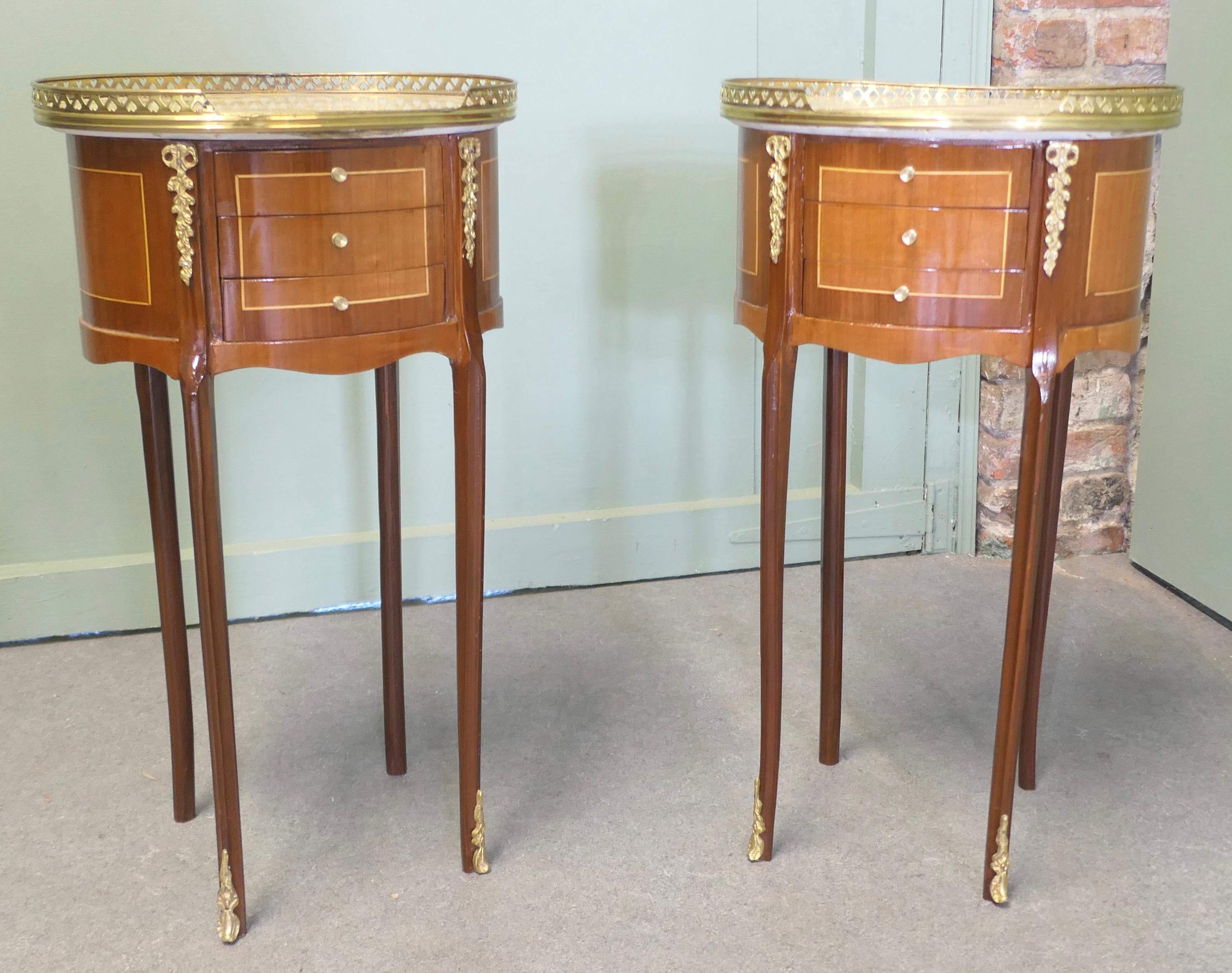 A Pair of French 19th Century Oval Side Tables or Bedside Cabinets 1