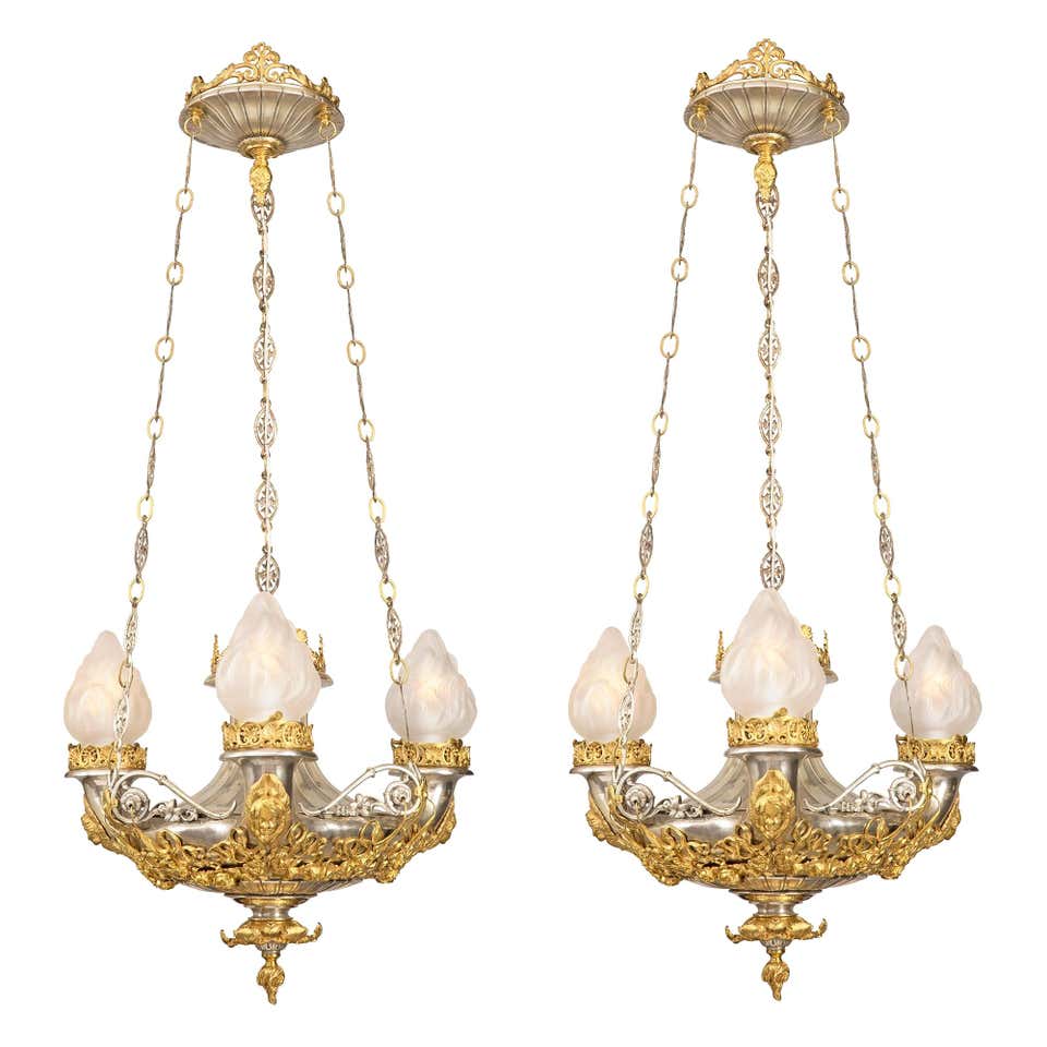 Renaissance Lighting & Light Fixtures - 91 For Sale at 1stdibs