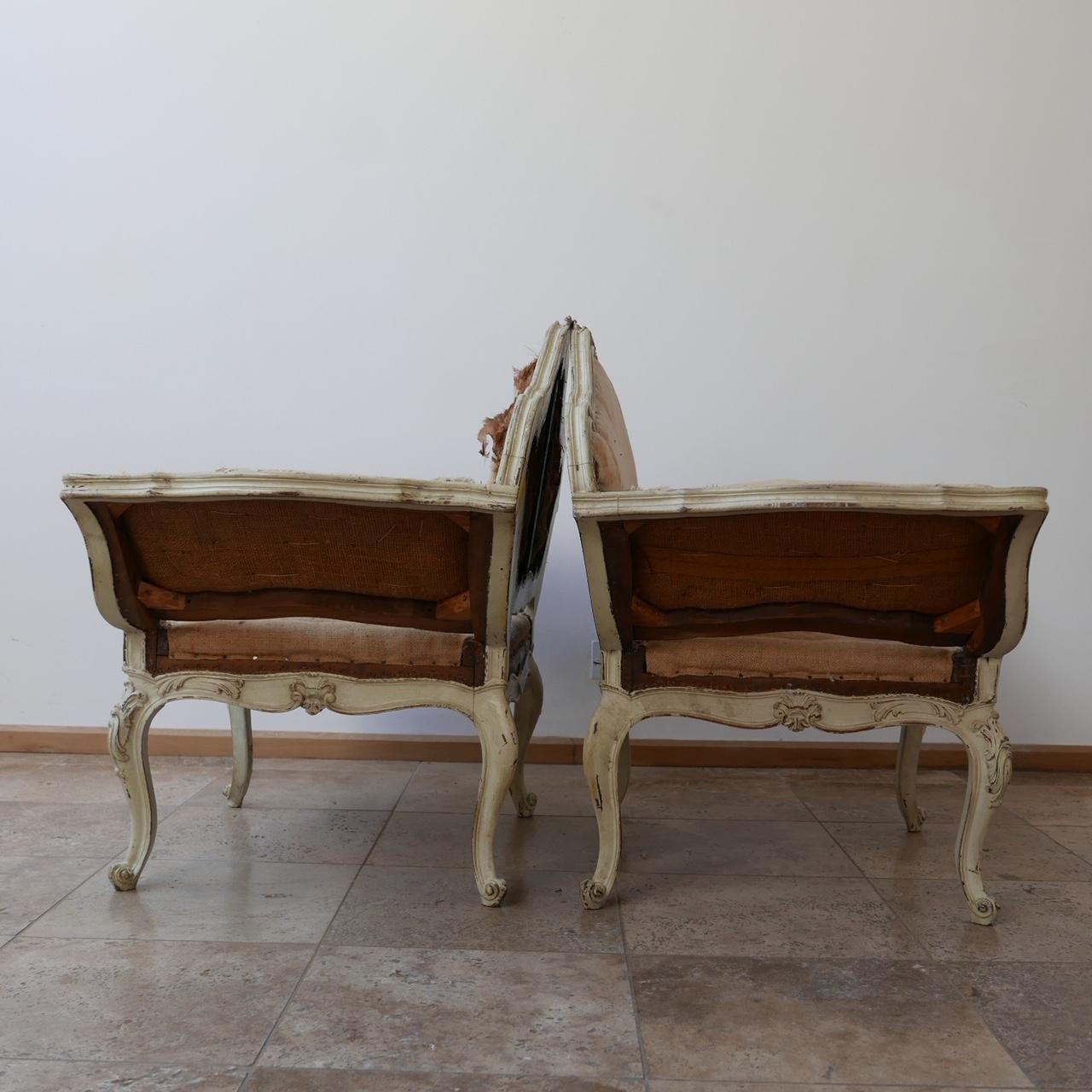Paire de fauteuils d'antiquités français en vente 3