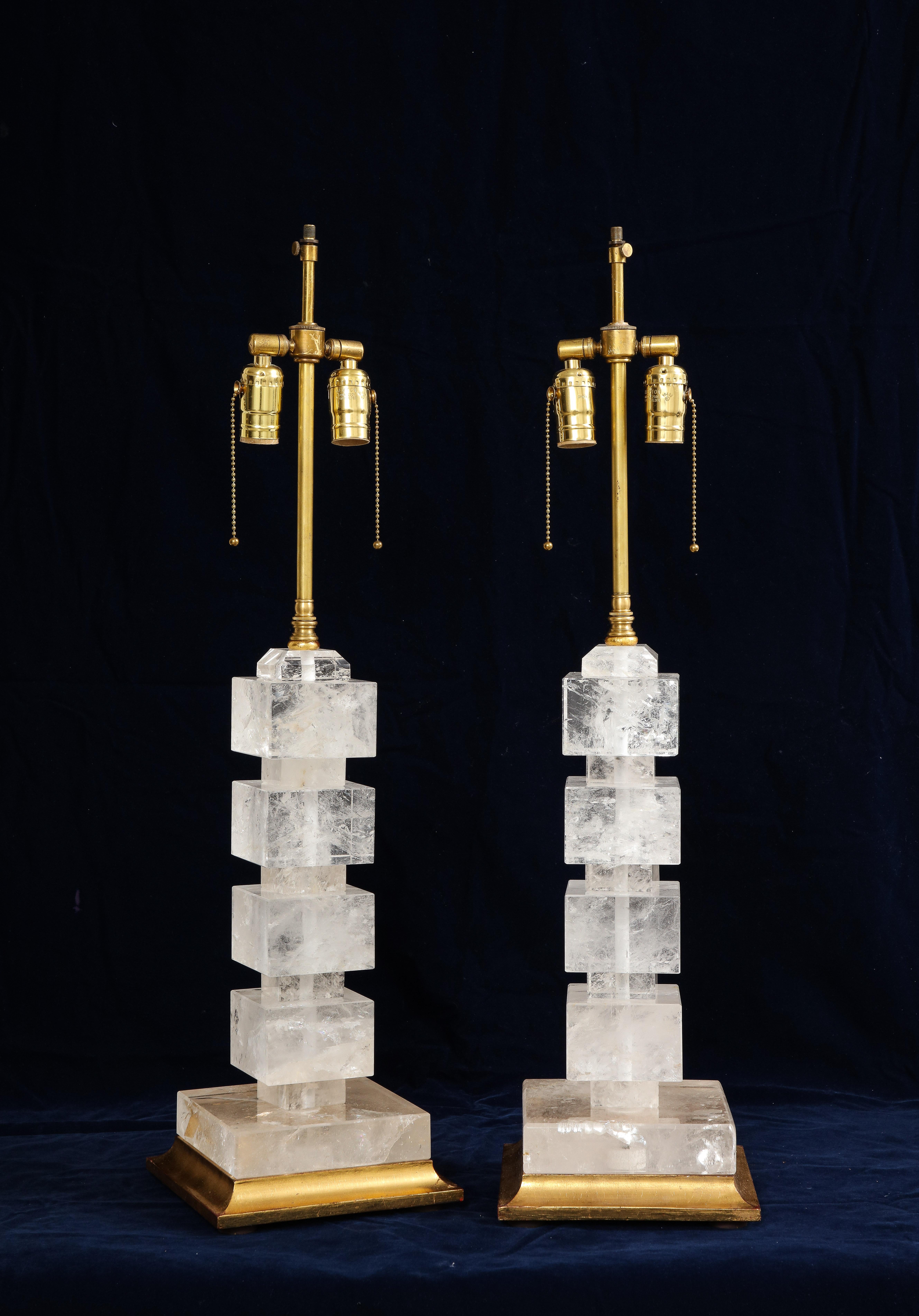 20th Century A Pair of French Art Deco Period Rock Crystal and Giltwood Square Lamps For Sale