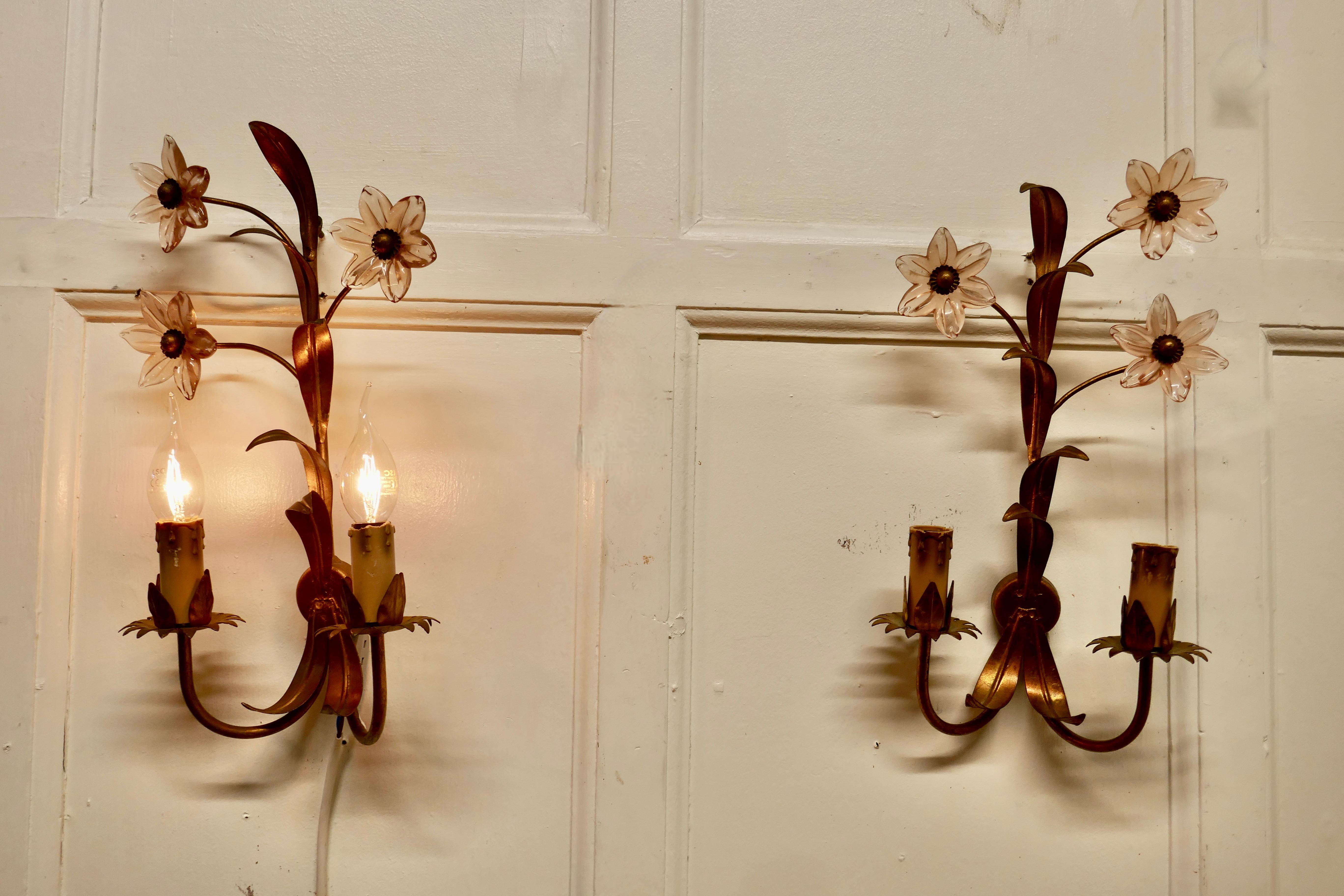 Pair of French Art Deco Pink Glass and Toleware Gilded Wall Lights 3