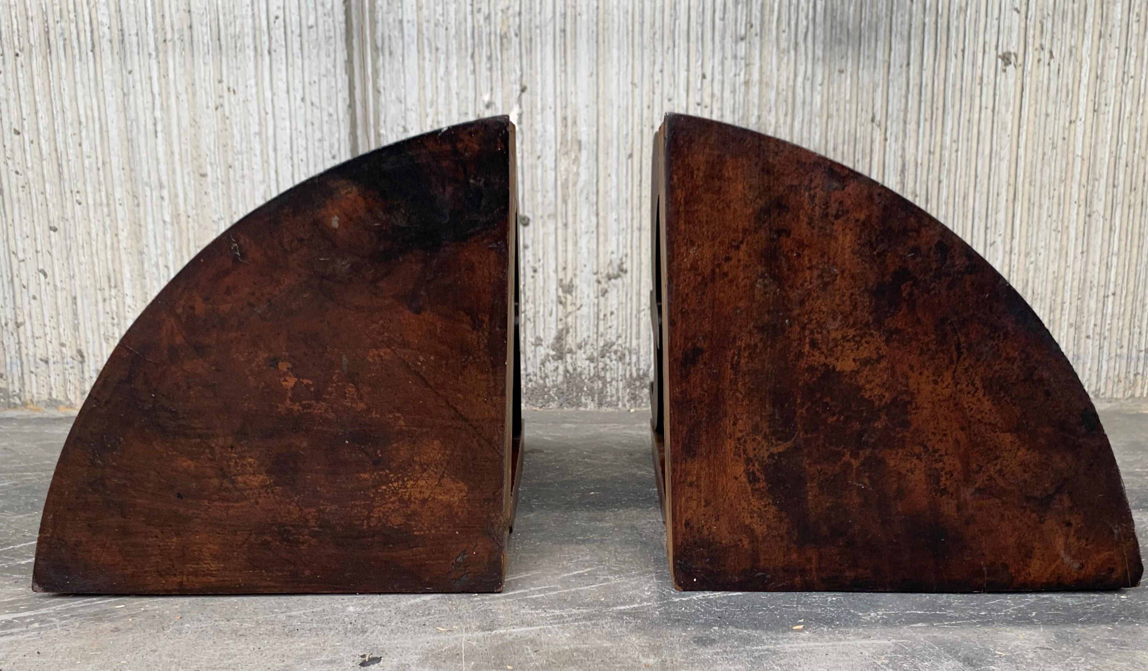 Pair of French Biedermeier Style Corner Walnut Wall-Mounted Consoles In Good Condition In Miami, FL