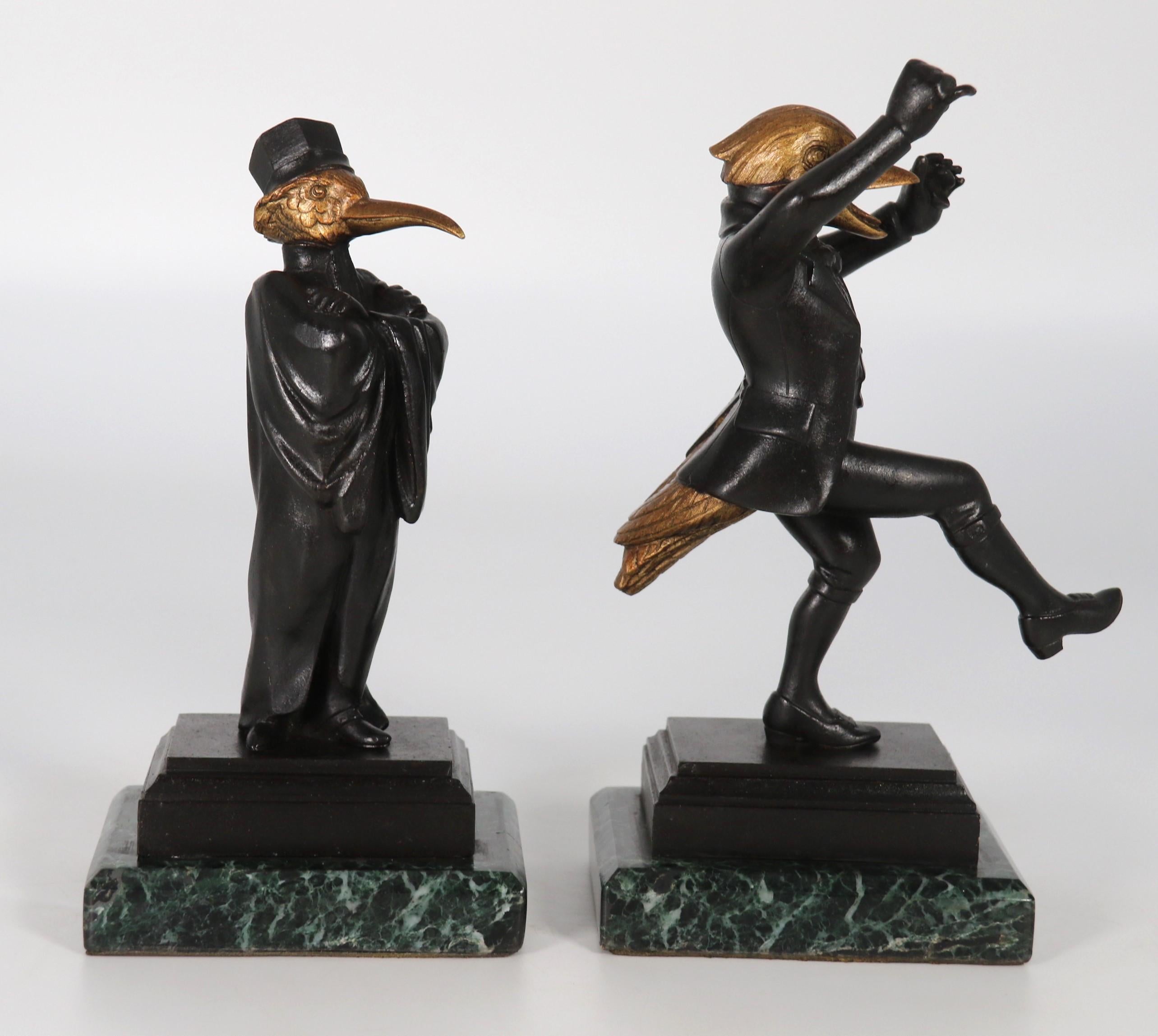 Bronze A pair of  French bronze caricature figures of theatrical birds, circa 1880 For Sale