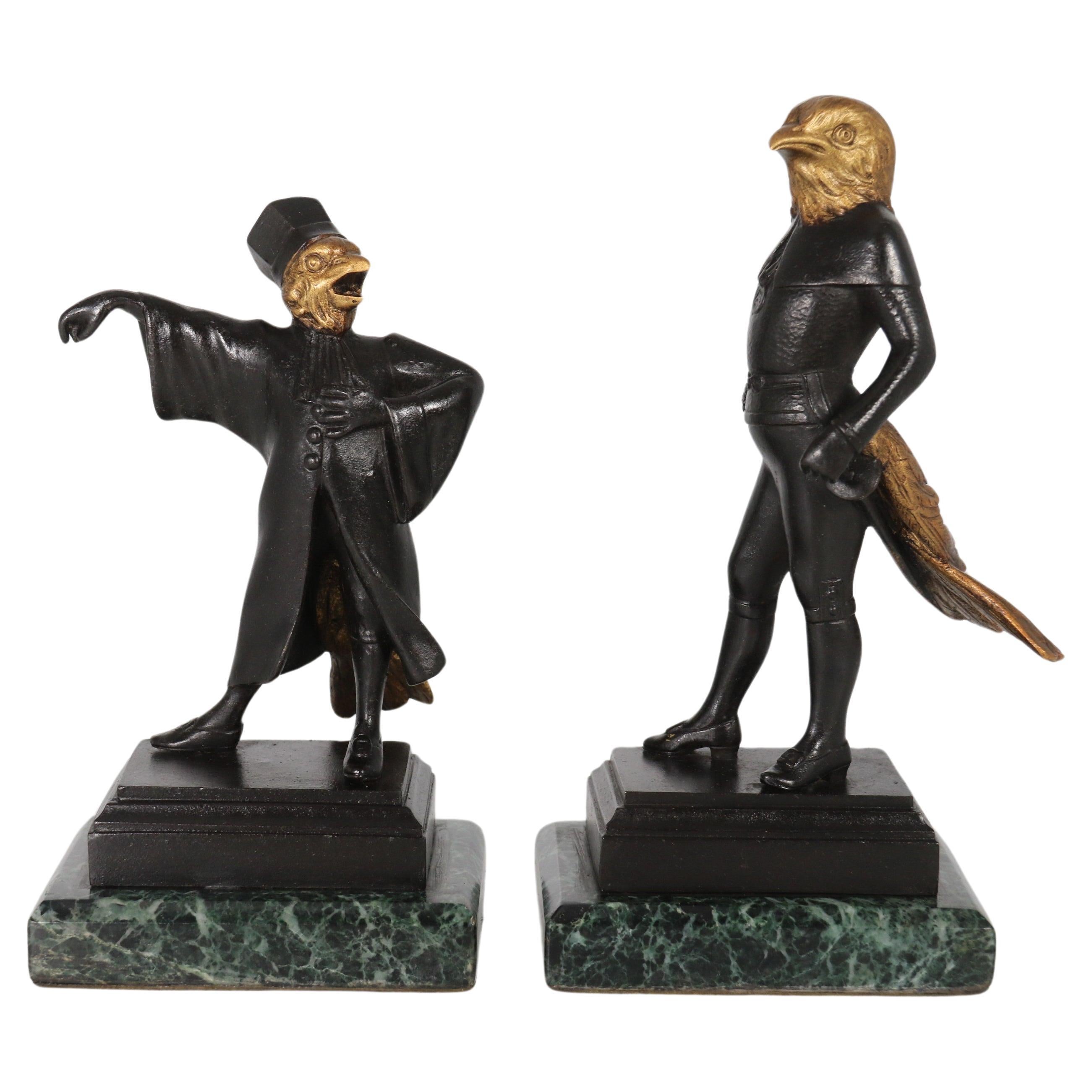 A  pair of French bronze caricature figures of theatrical birds, circa 1880 For Sale