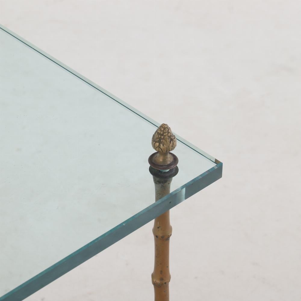 Paire de tables d'appoint françaises en bronze faux bambou à la manière de Jansen, C 1950. Bon état - En vente à Philadelphia, PA