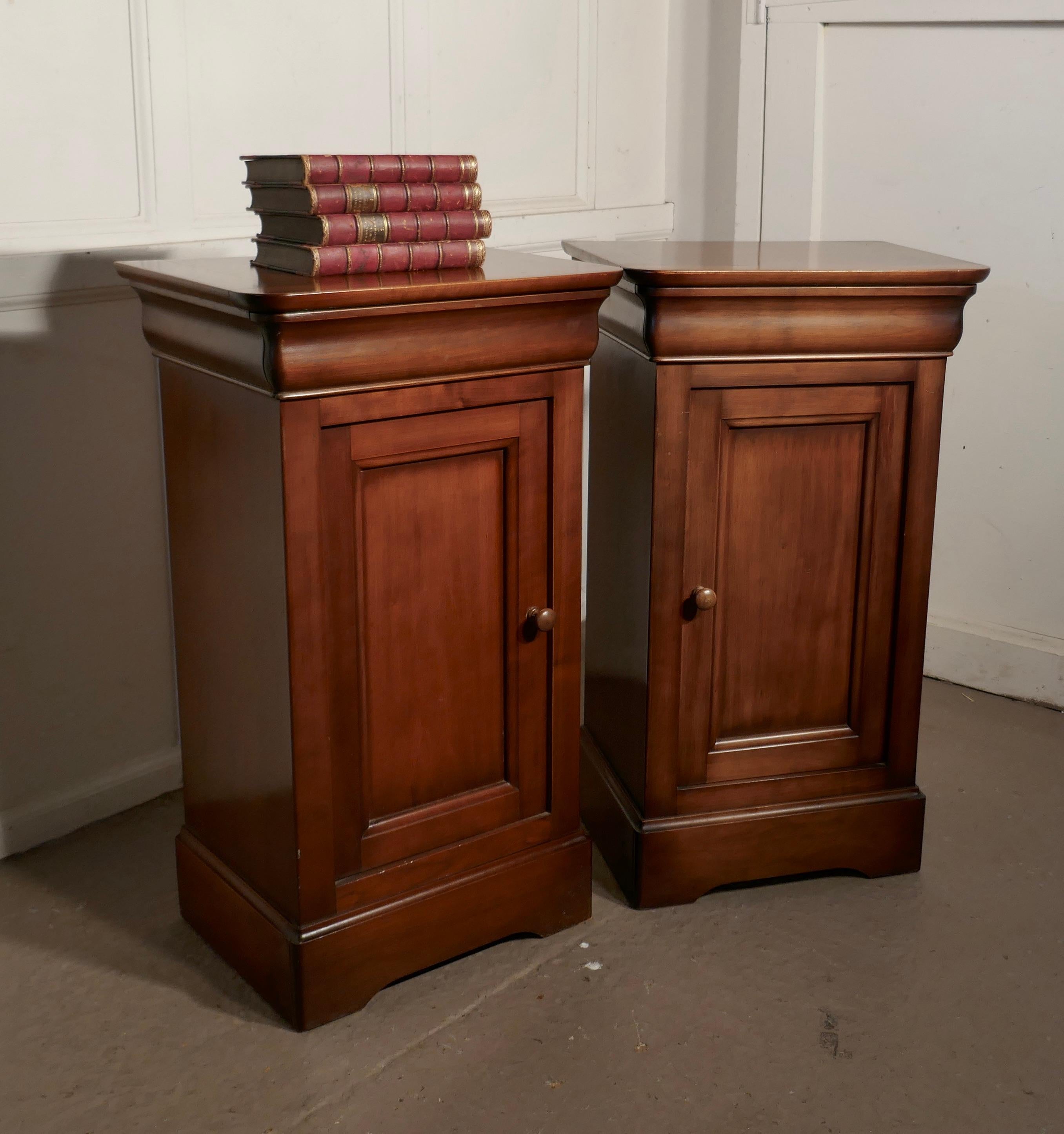 French Provincial Pair of French Cherrywood Bedside Cupboards or Night Tables