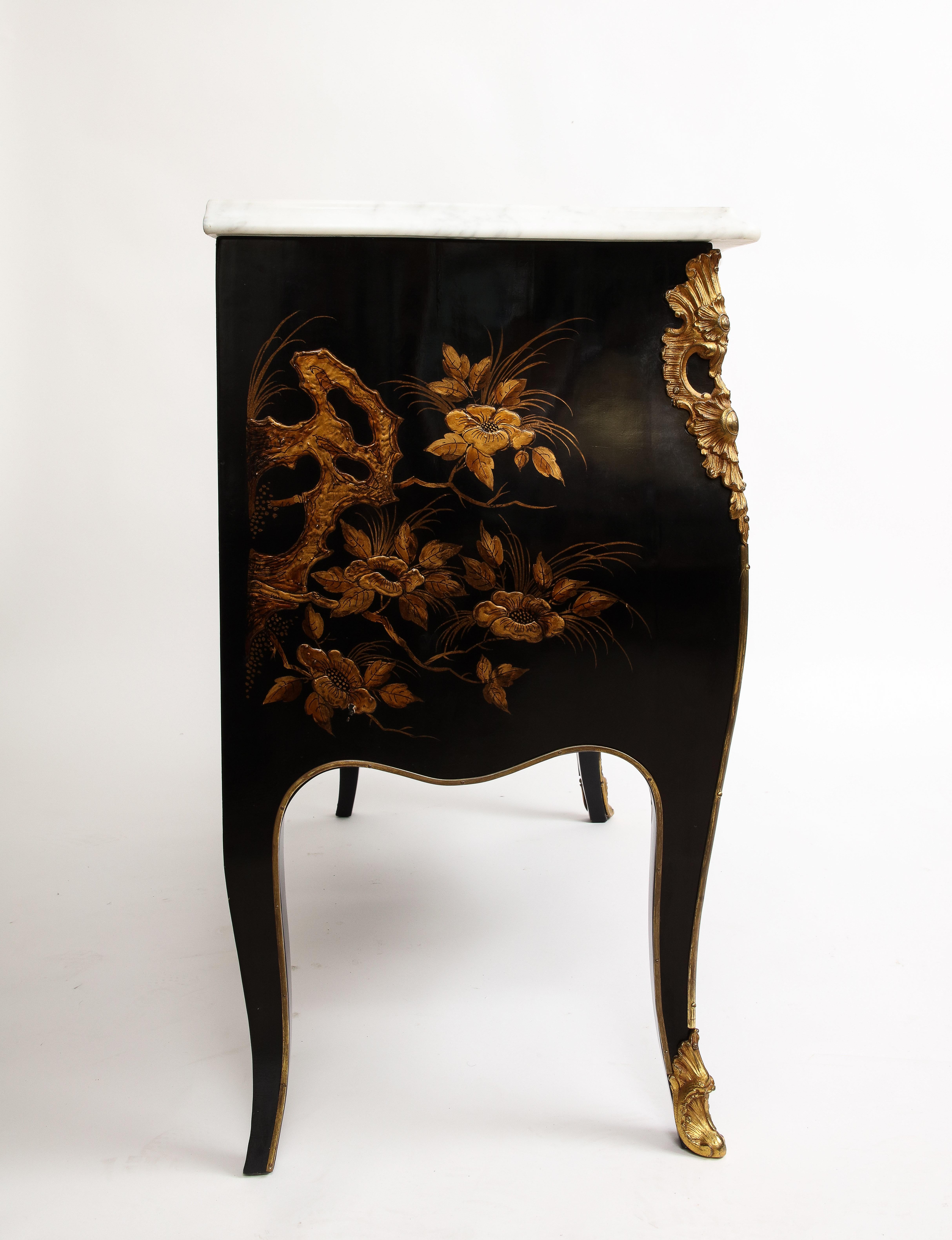 A Pair of French Chinoiserie Lacquered & Gilt Marble Top 2-Drawer Commodes For Sale 1