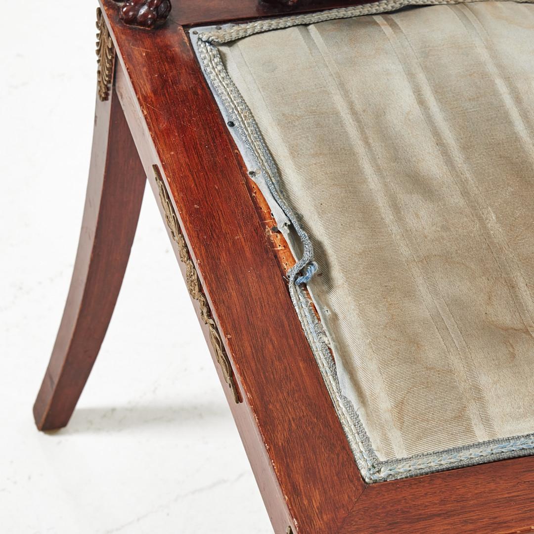 Paire de chaises d'angle de style Empire français Bon état - En vente à Vienna, AT