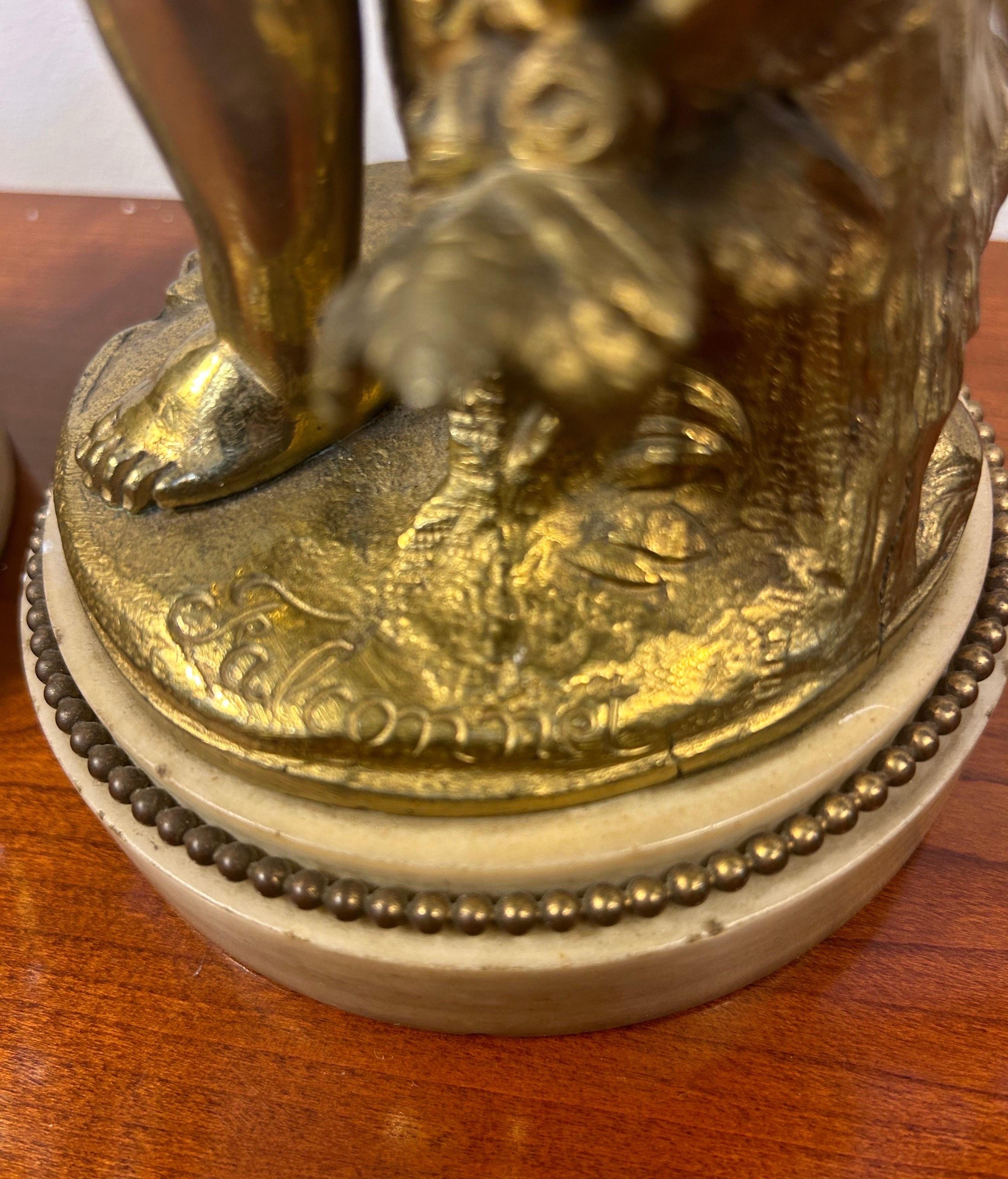 Paar französische vergoldete Bronzefiguren, signiert Etienne Maurice Falconett im Angebot 4