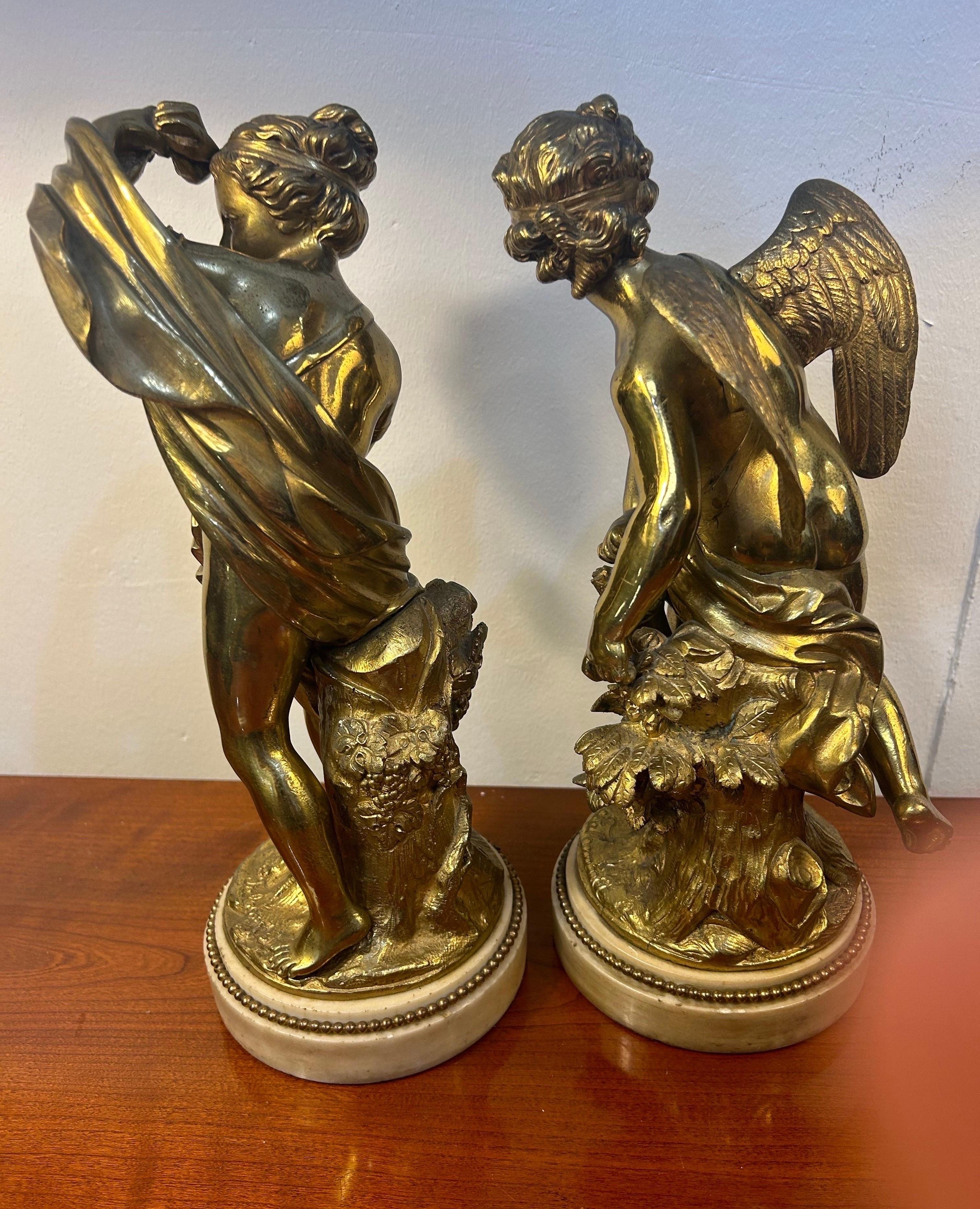 Paar französische vergoldete Bronzefiguren, signiert Etienne Maurice Falconett im Angebot 11
