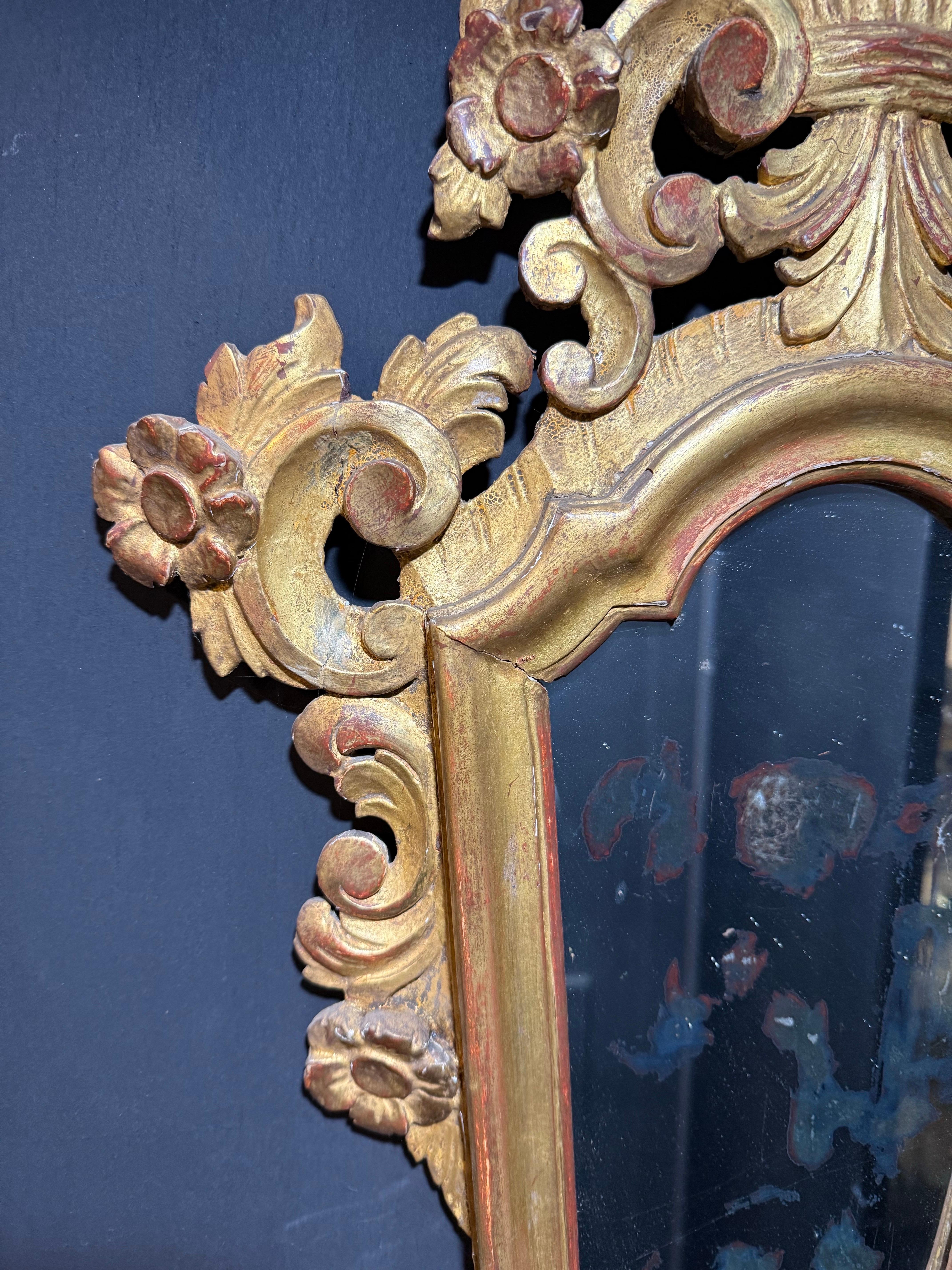 A Pair of French Girandole Giltwood Mirrors, 19th Century For Sale 4