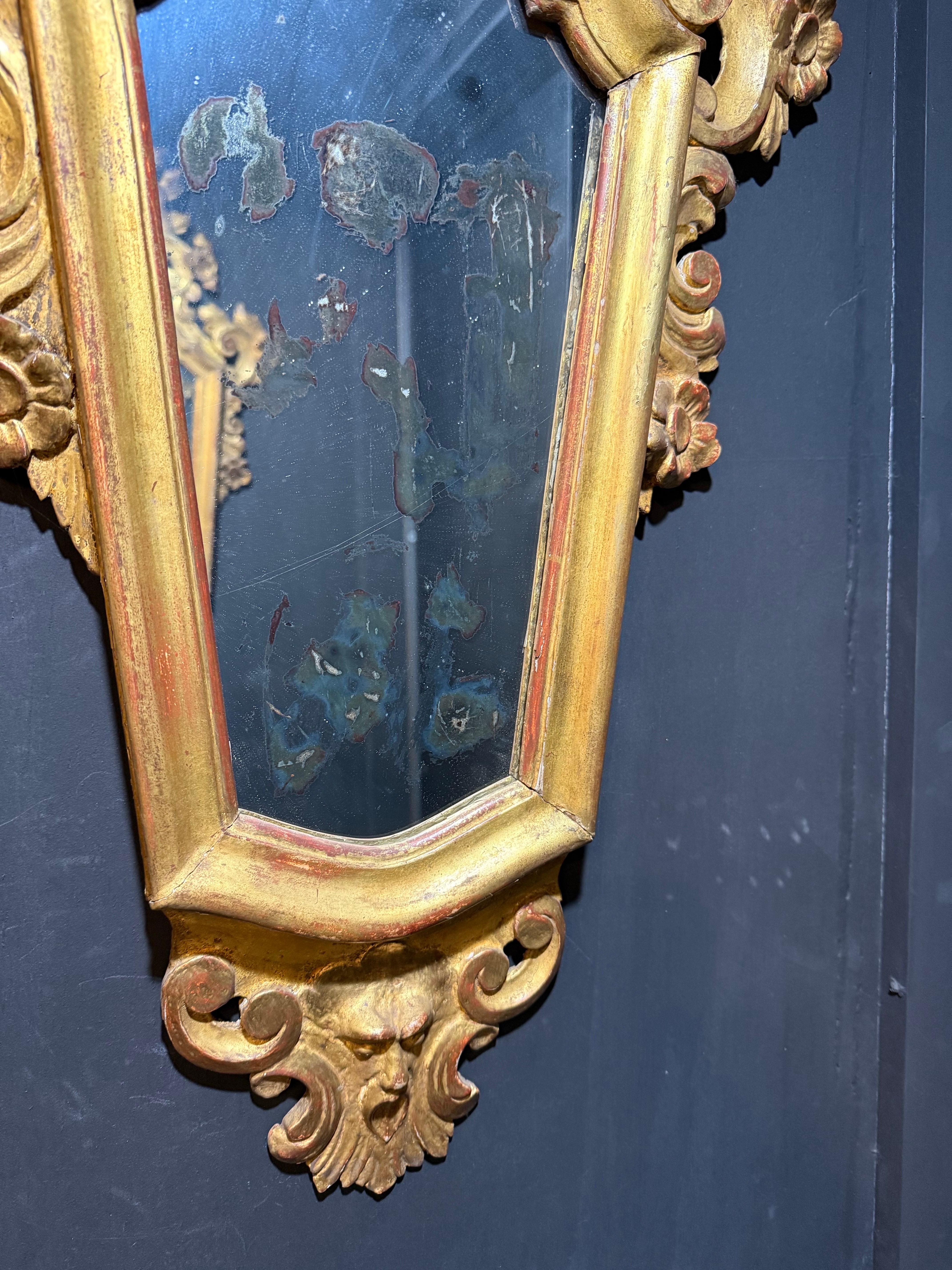 A Pair of French Girandole Giltwood Mirrors, 19th Century For Sale 5