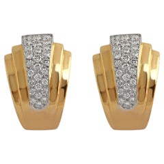 Paar französische Gold- und Diamant-Clip-Ohrringe