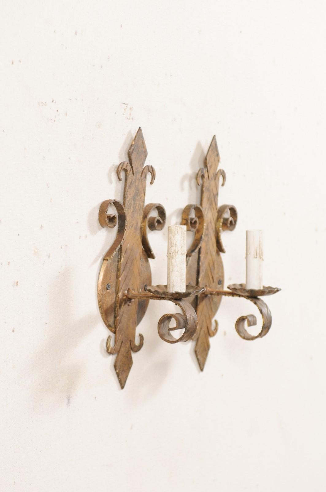 Pair of French Iron Fleur-de-Lys Sconces in Gold Tones For Sale 2