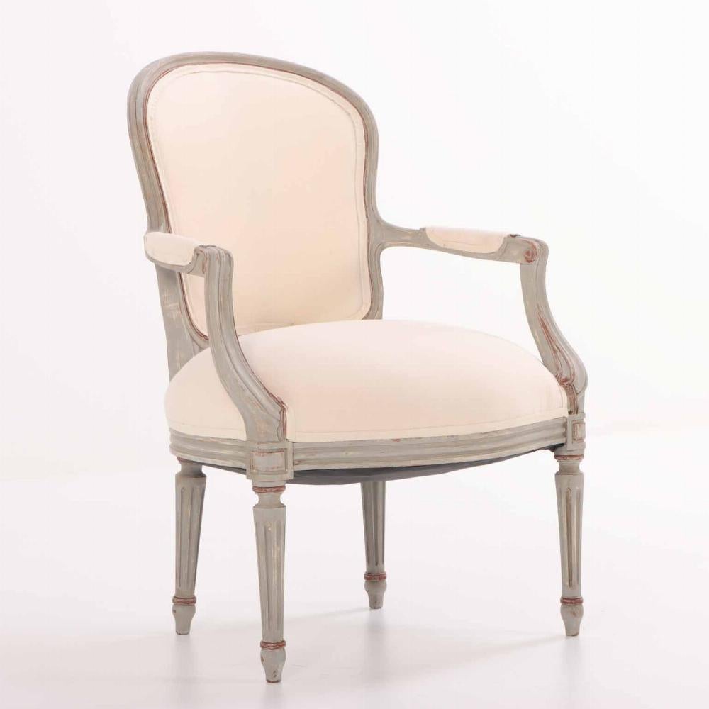 A Pair of French Louis XV style open arm chairs, C. 1920. In condizioni buone in vendita a Philadelphia, PA