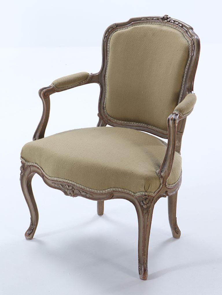 A pair of French Louis XV style painted open armchairs circa 1900. For Sale 2