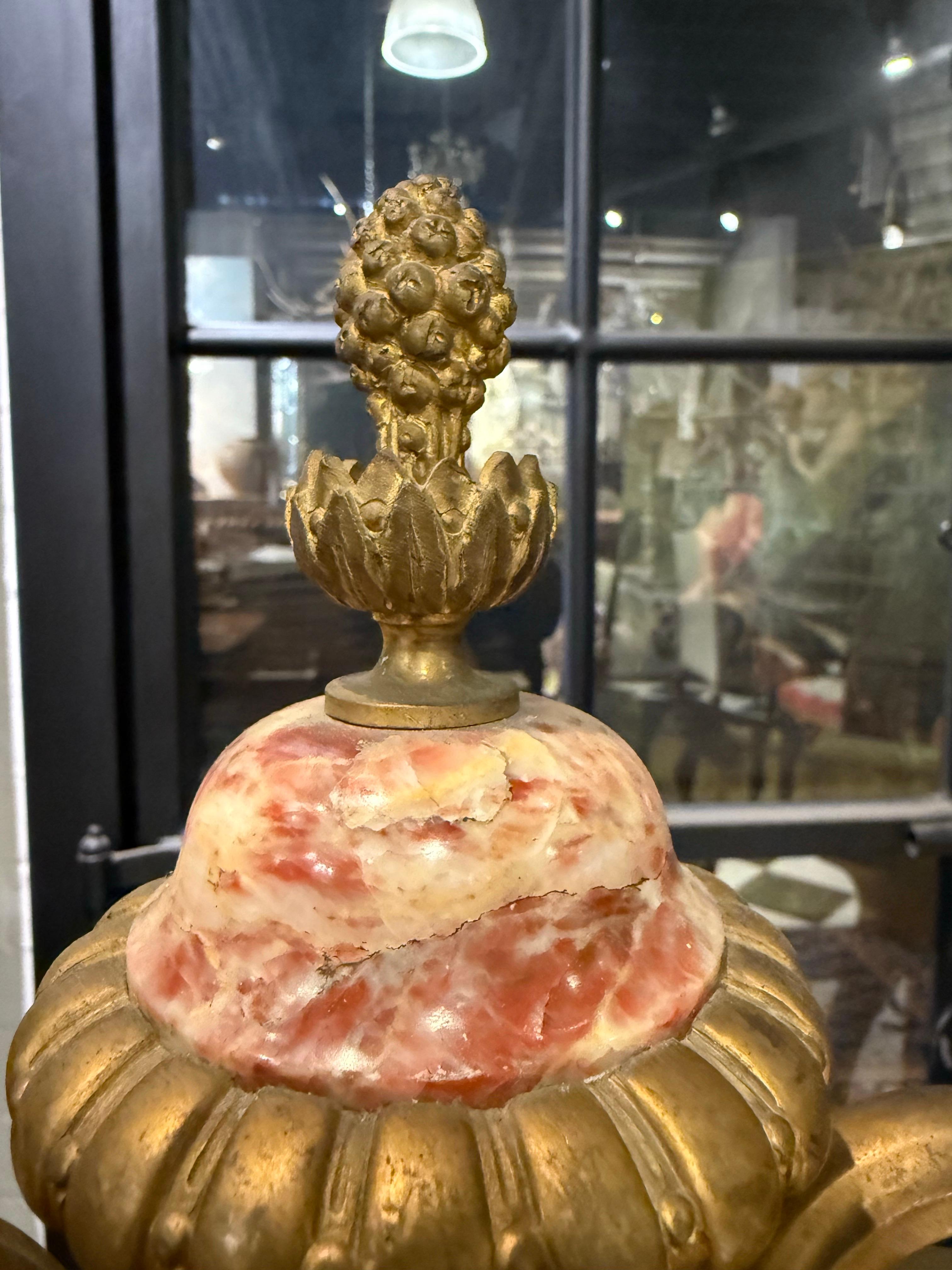 Coppia di cassette francesi in marmo e ormolu in stile Luigi XVI, XIX secolo in vendita 2