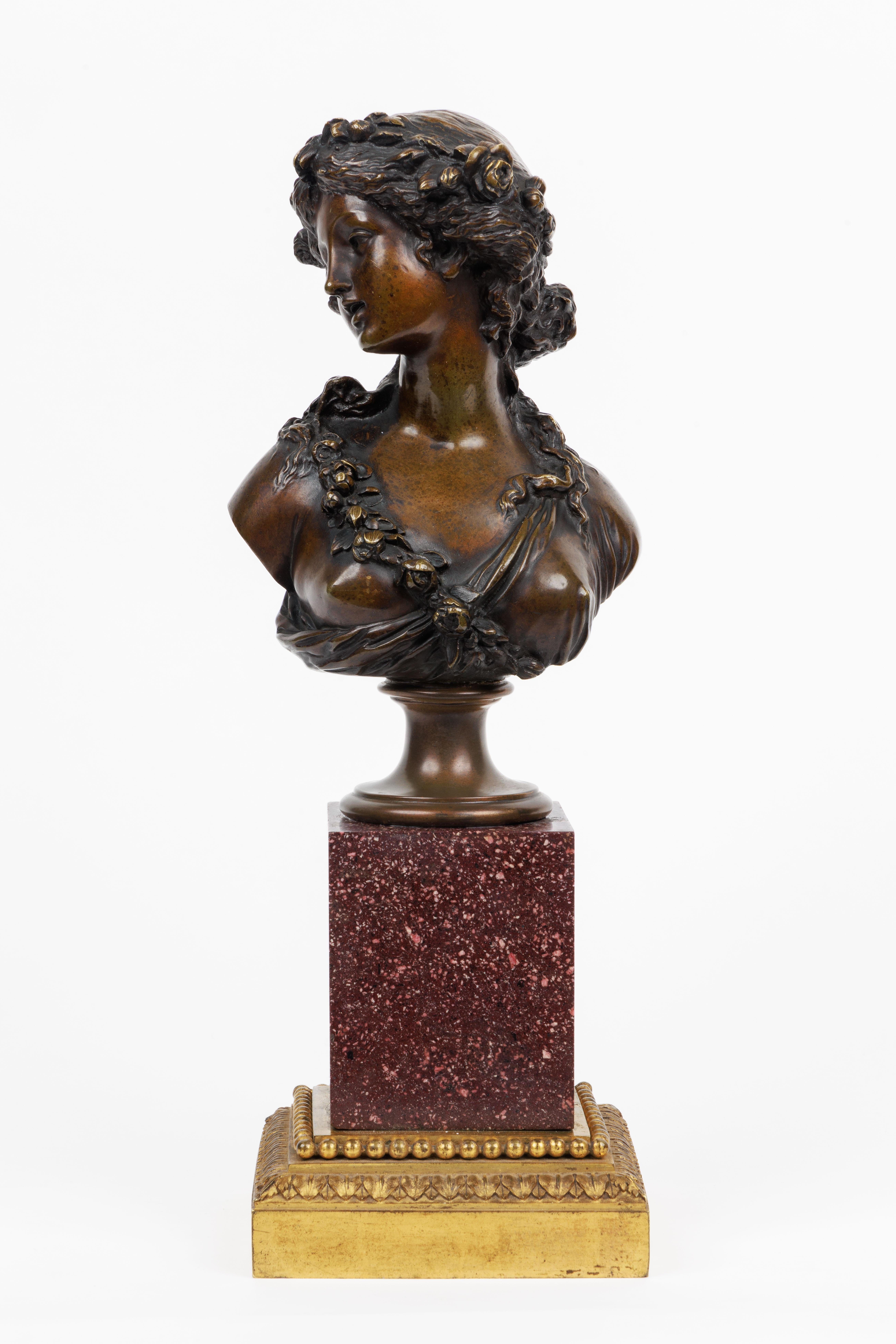 Pair of French Ormolu and Patinated Bronze Figural Busts on Porphyry Bases In Good Condition For Sale In New York, NY
