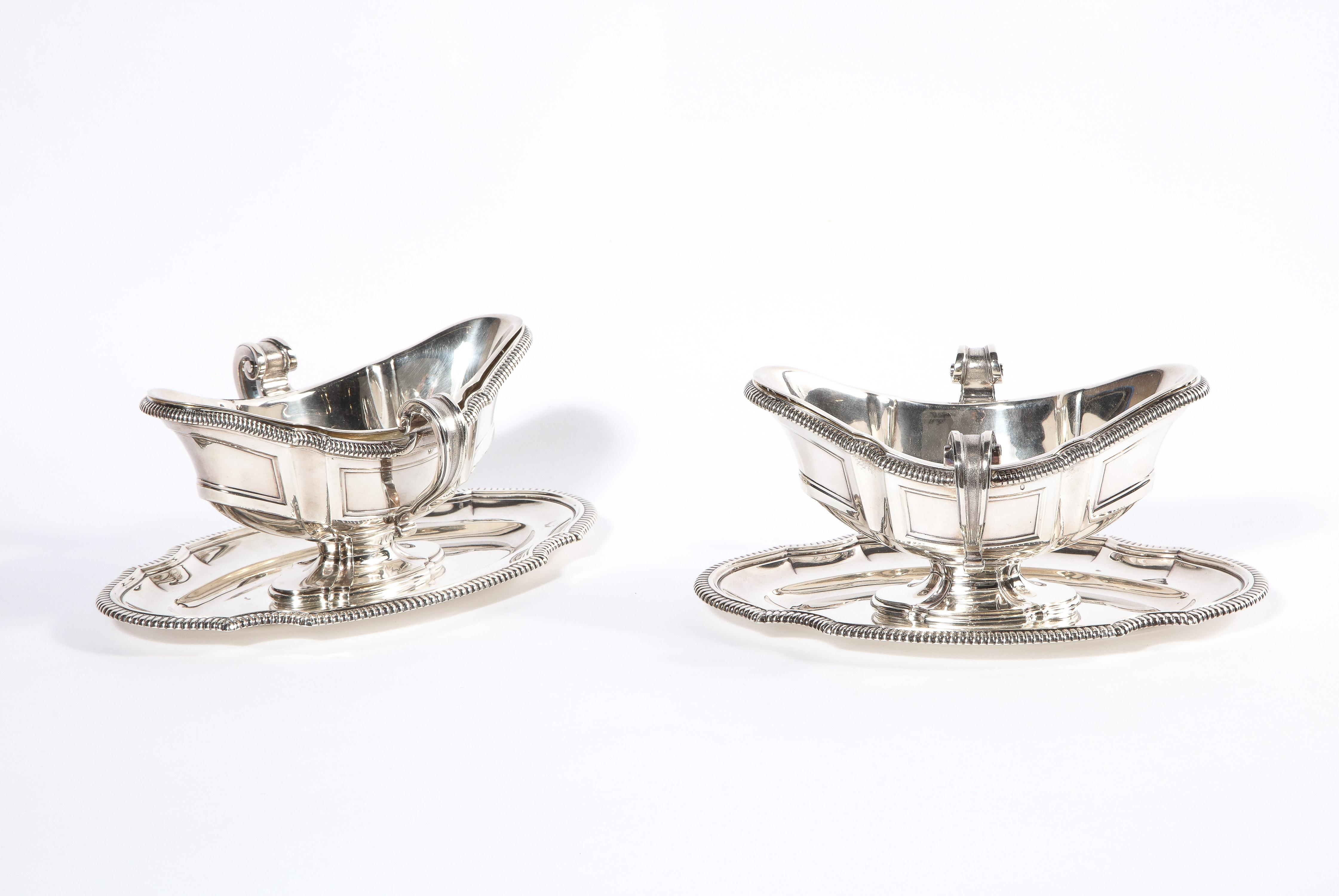 Pair of French Silver Sauceboats by Gustave Keller, Paris, circa 1880 In Good Condition In New York, NY