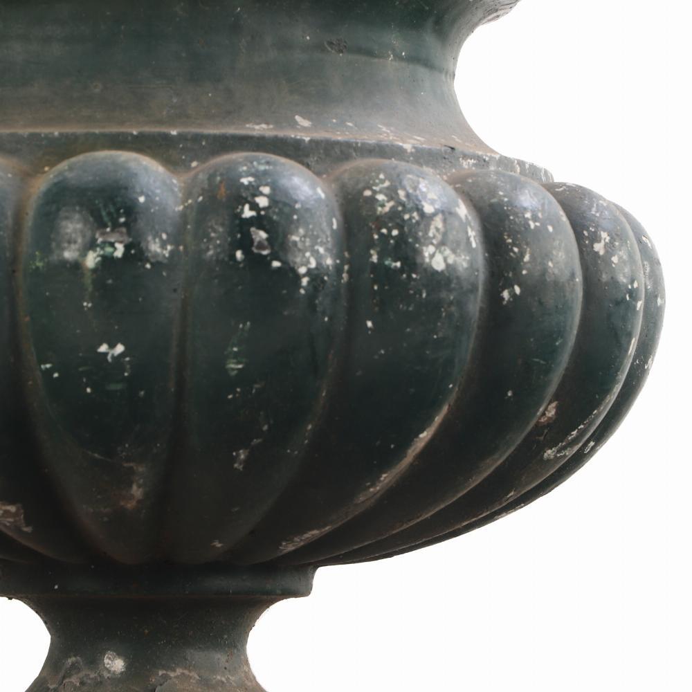 A pair of French table top cast iron planter urns, C. 1910. In Fair Condition For Sale In Philadelphia, PA
